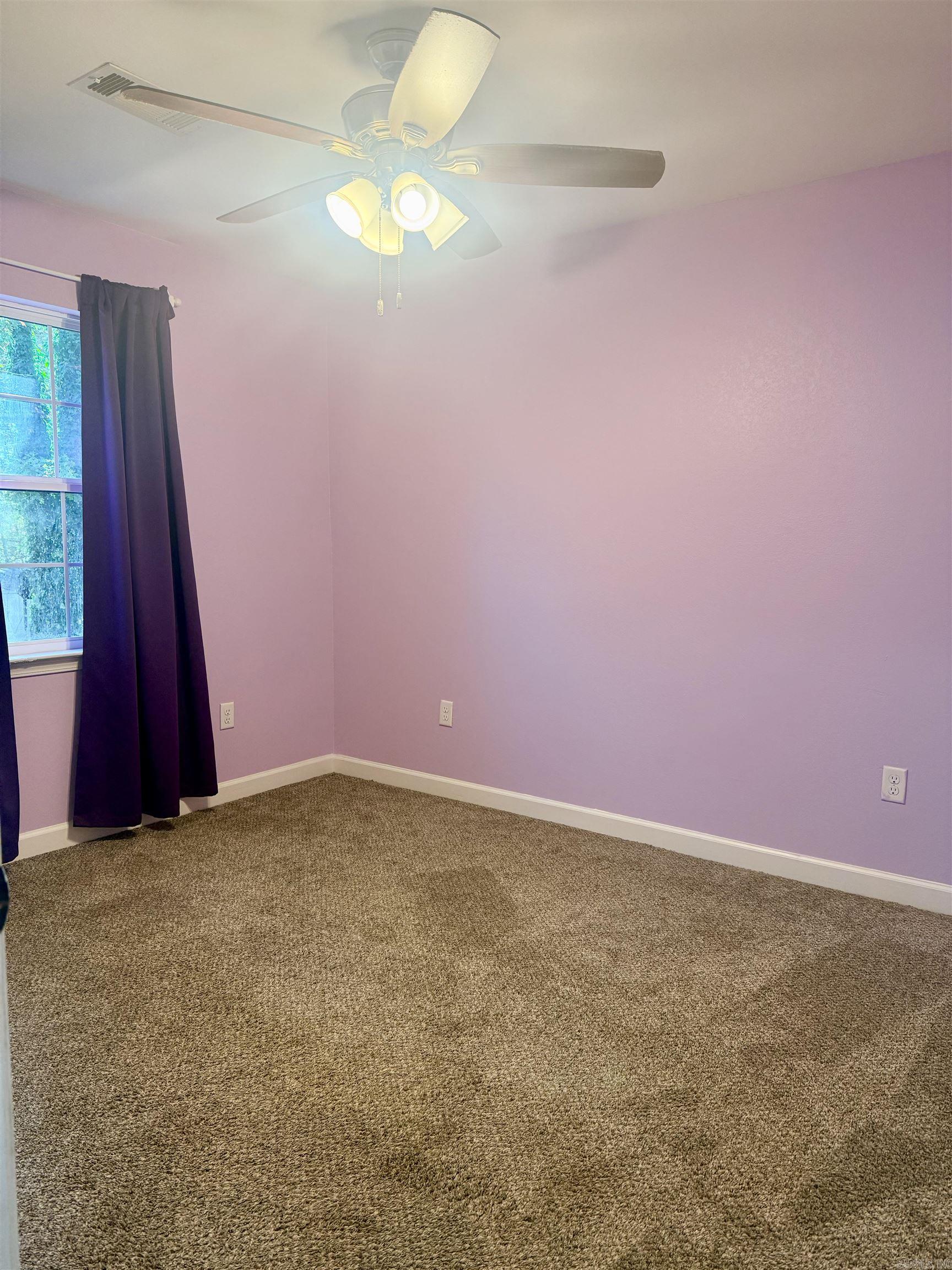 Lake Sail-EM III - Residential