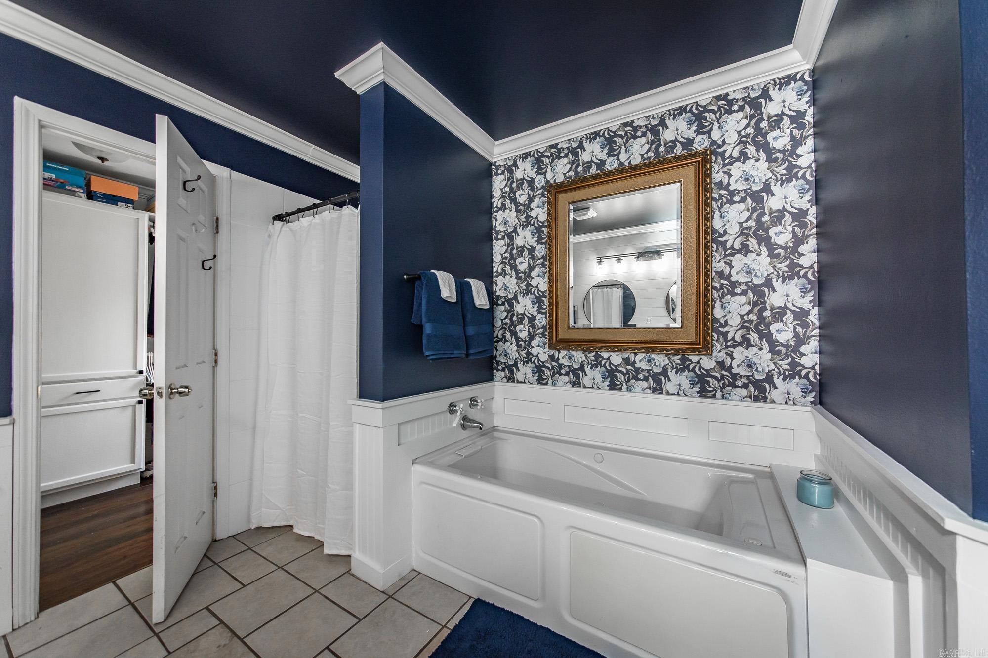 PLEASANT MEADOWS - Residential