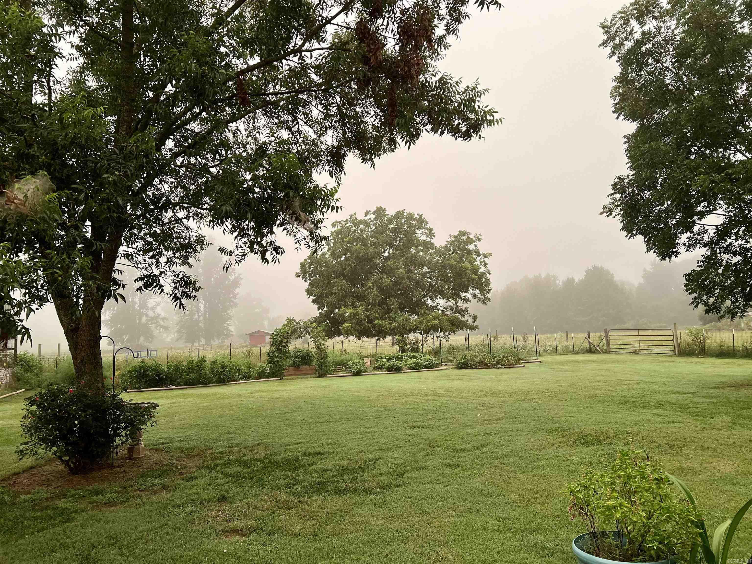 PLEASANT MEADOWS - Residential