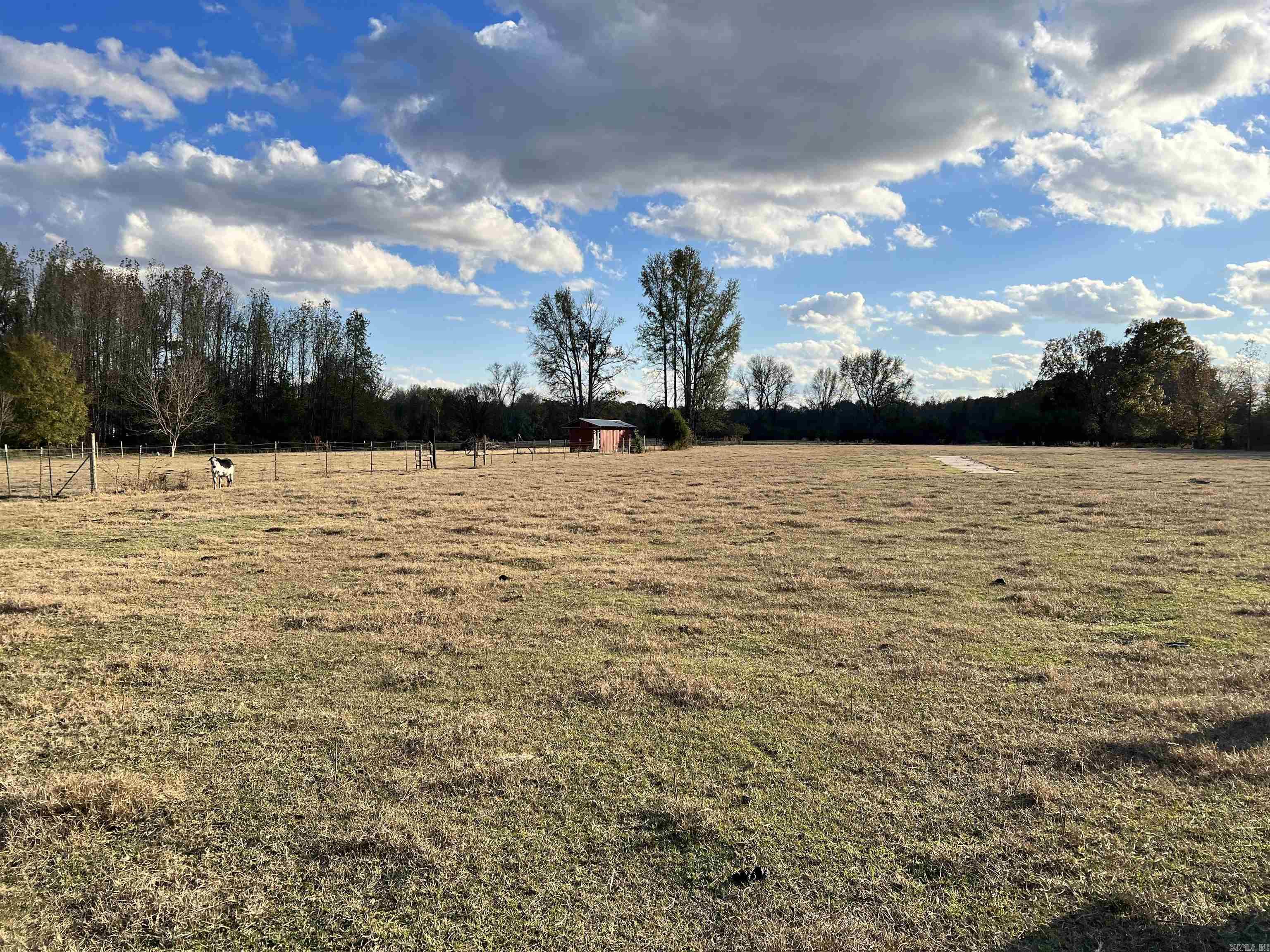 PLEASANT MEADOWS - Residential