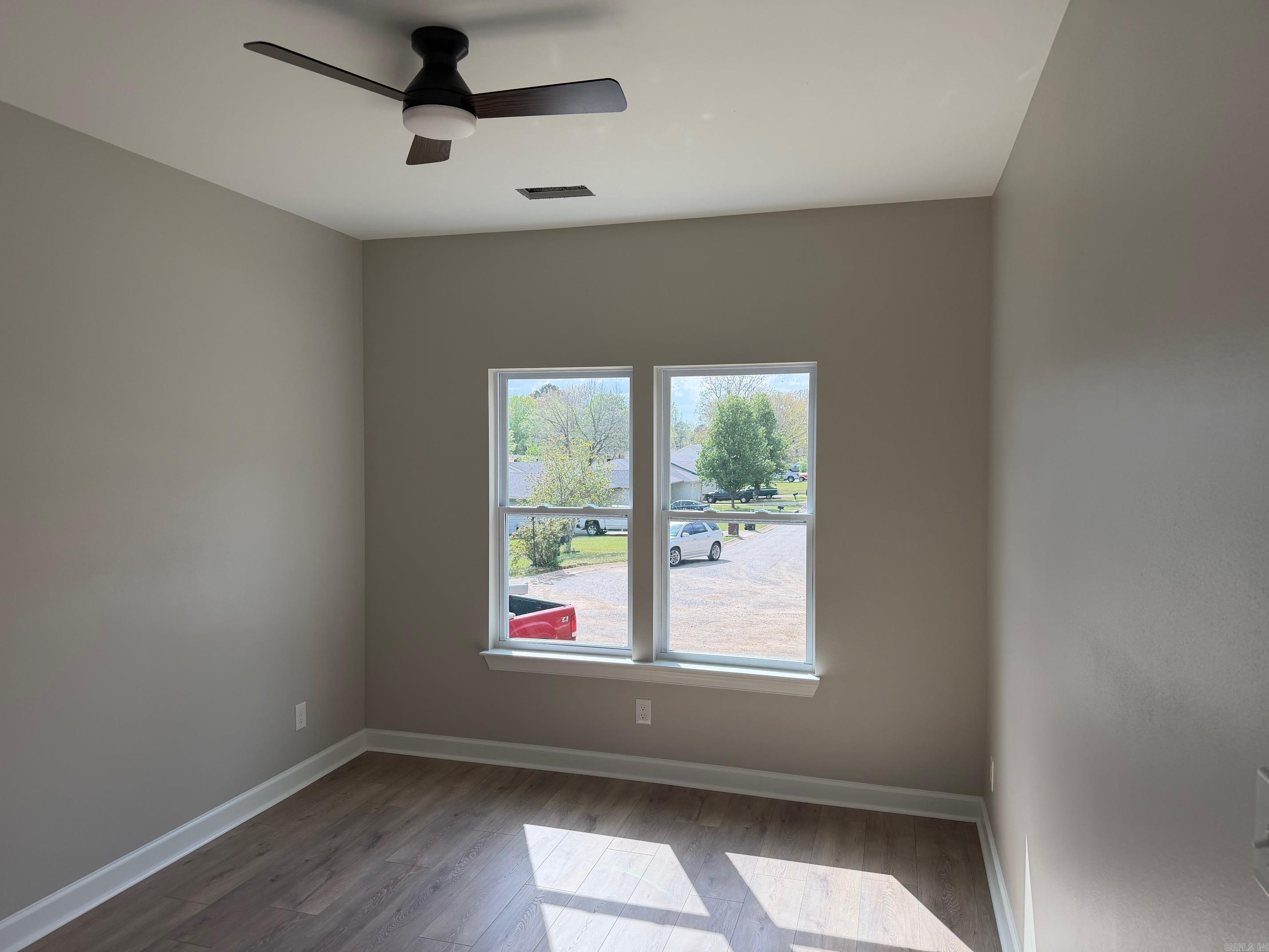 DEER CREEK - Residential