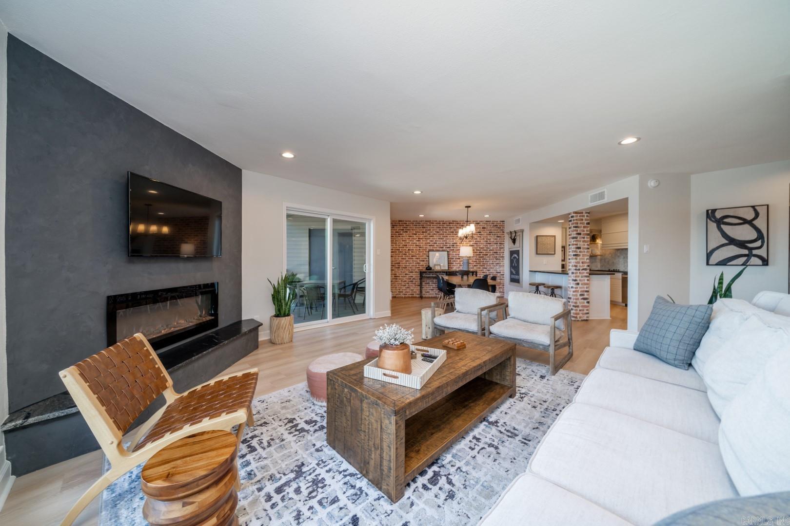 STONERIDGE HPR - Residential