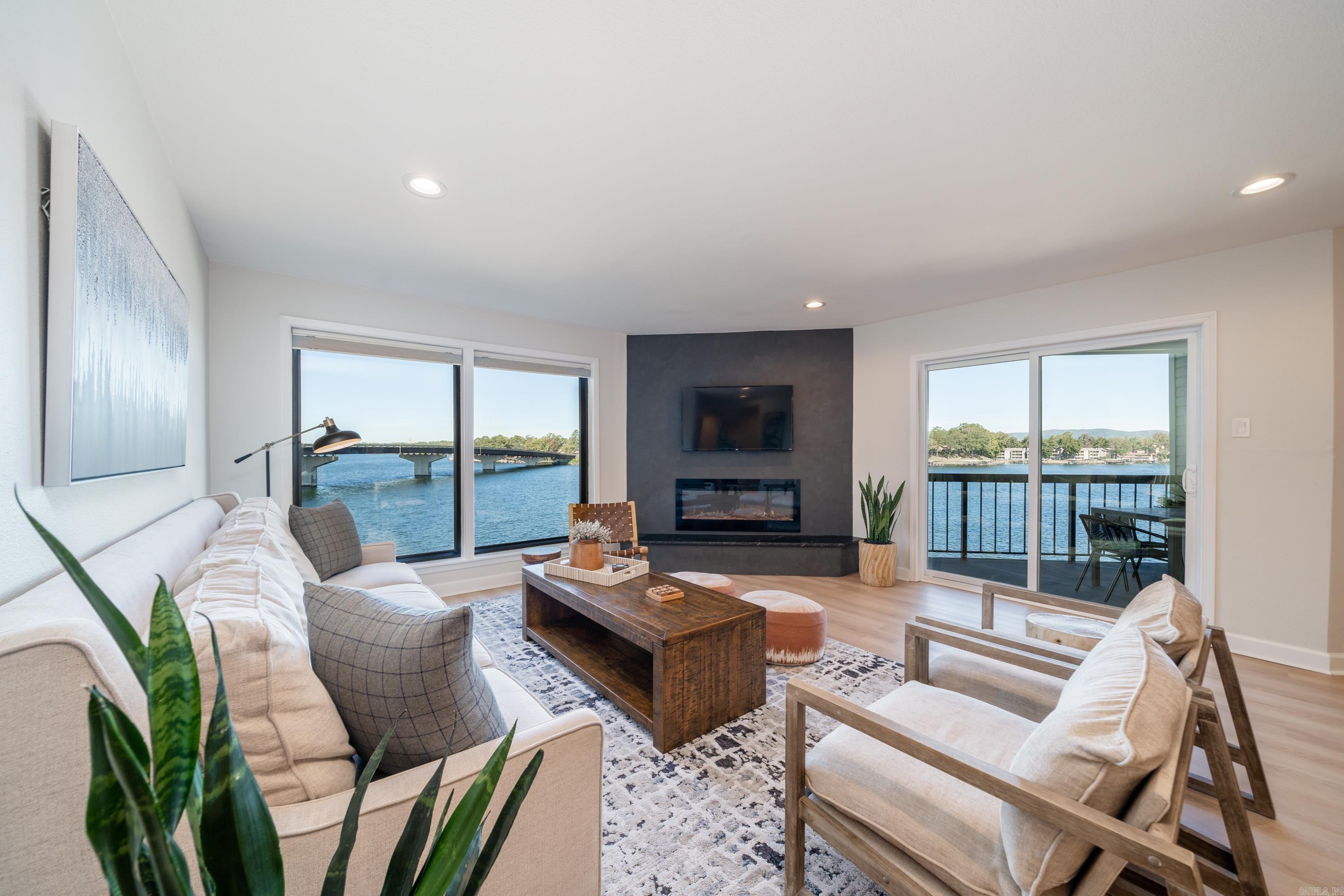 STONERIDGE HPR - Residential