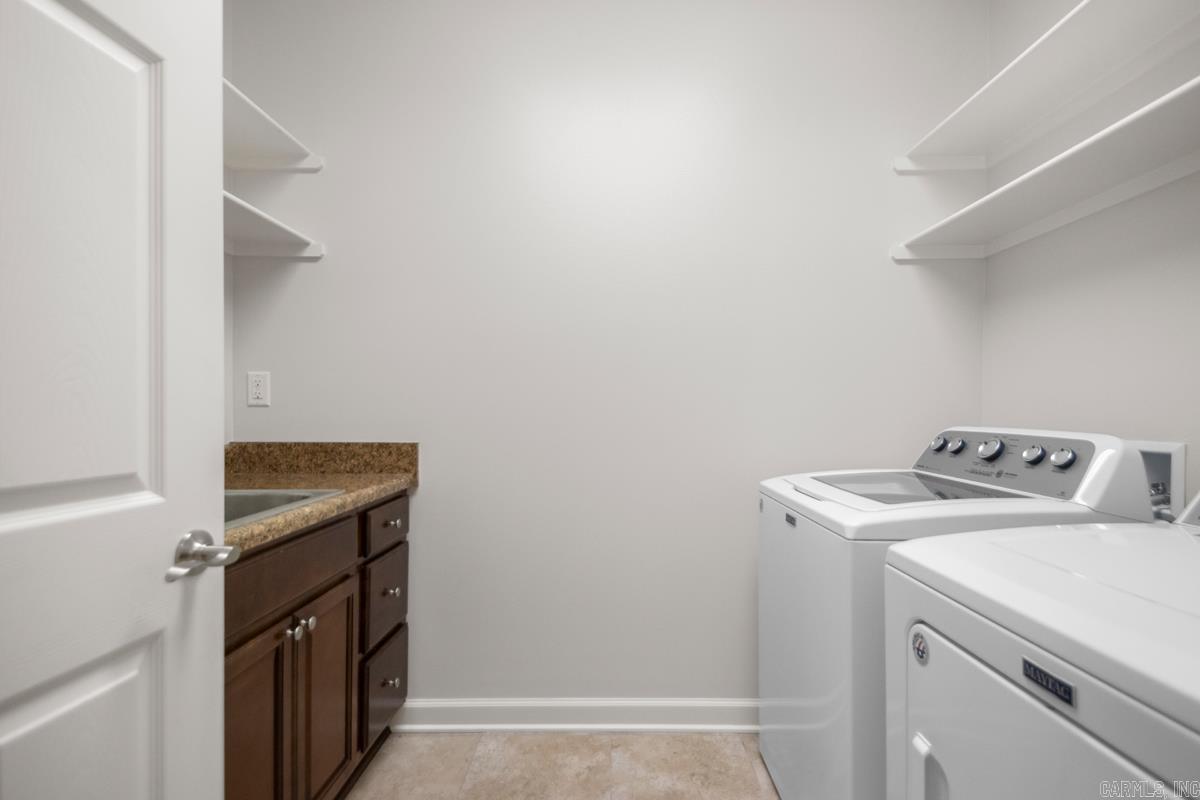 MOUNTAIN TERRACE ESTATES TOWNHOM - Residential