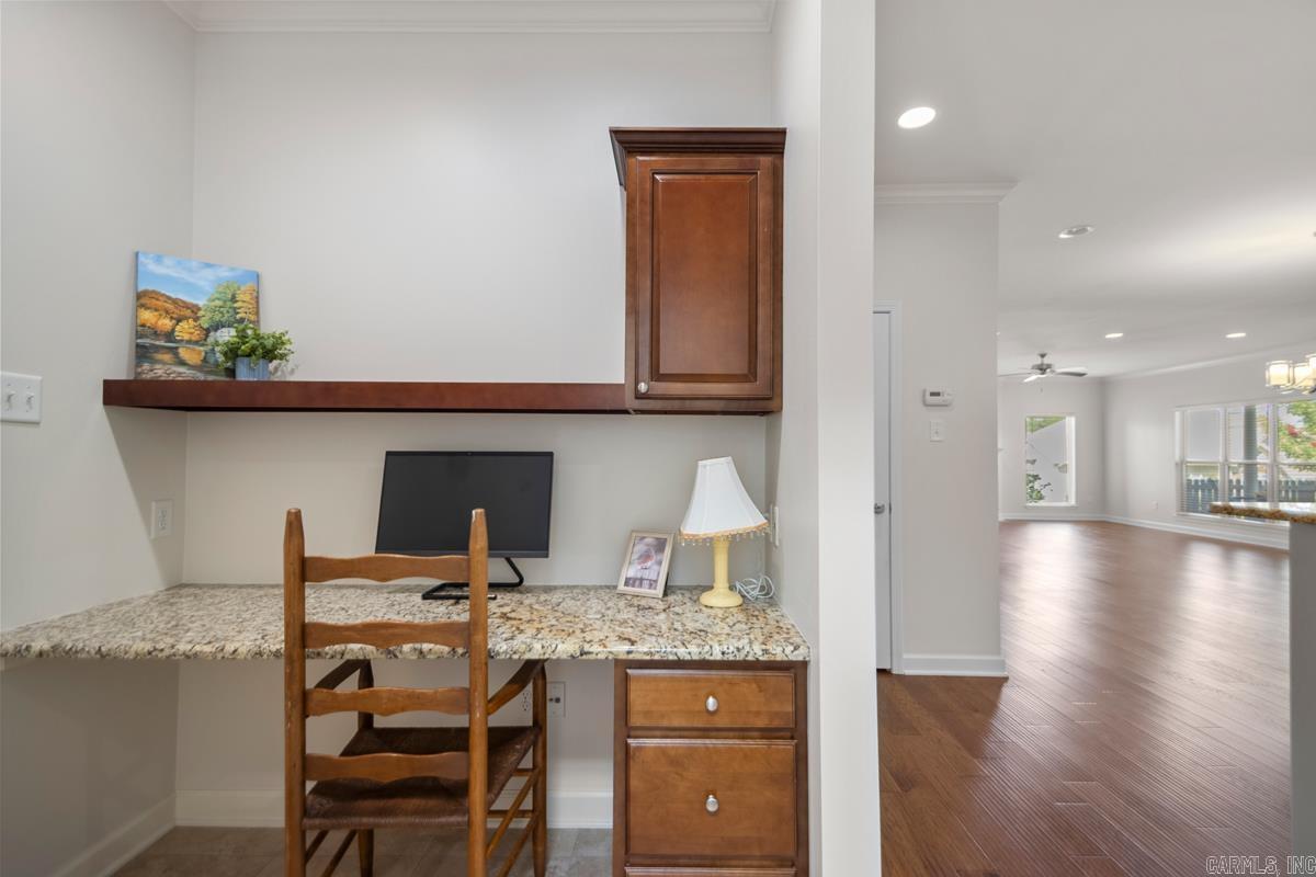 MOUNTAIN TERRACE ESTATES TOWNHOM - Residential