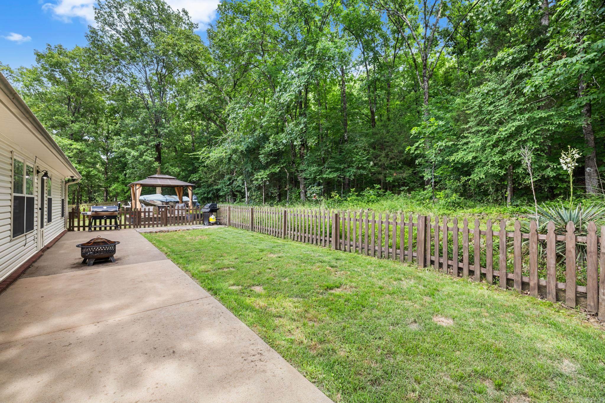 MAGNESS CREEK SUBDIVISION - Residential