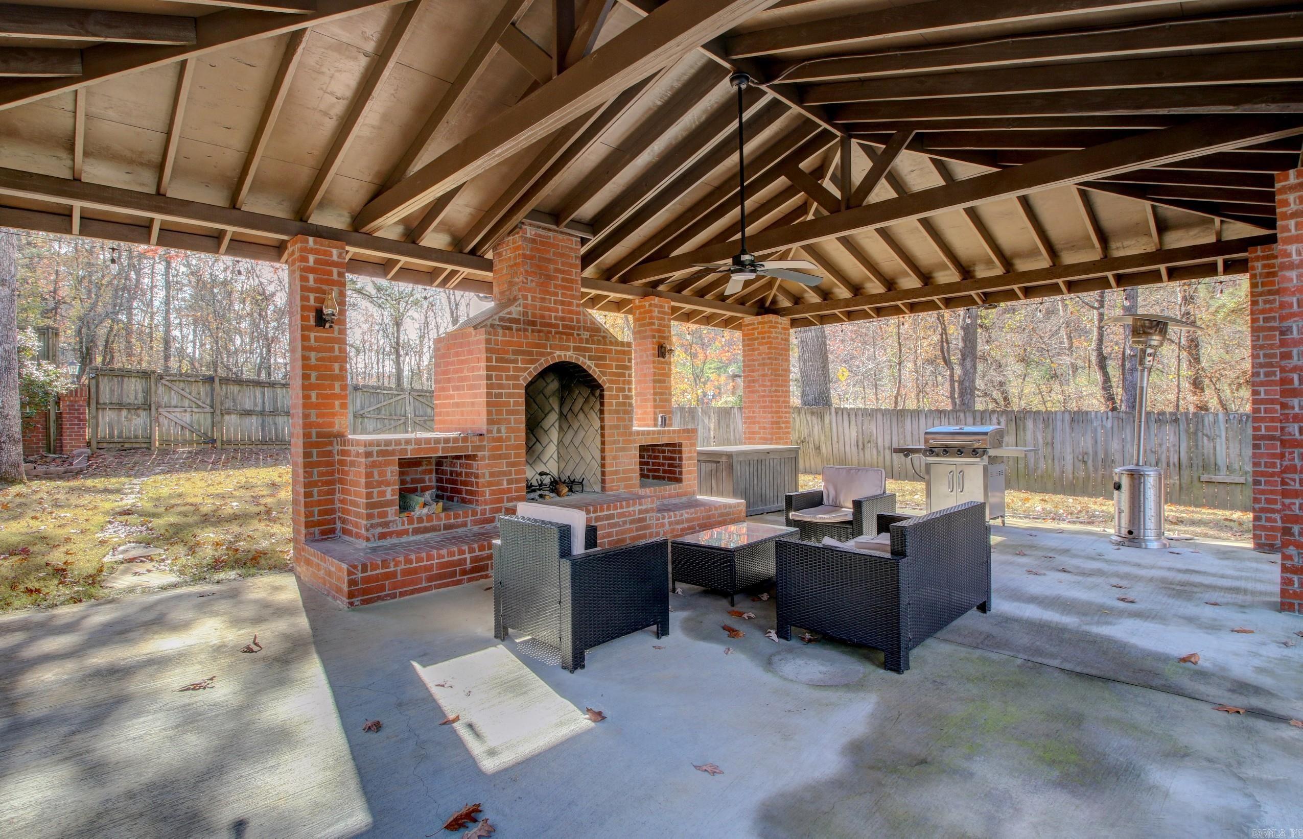 Chenal Ridge - Residential