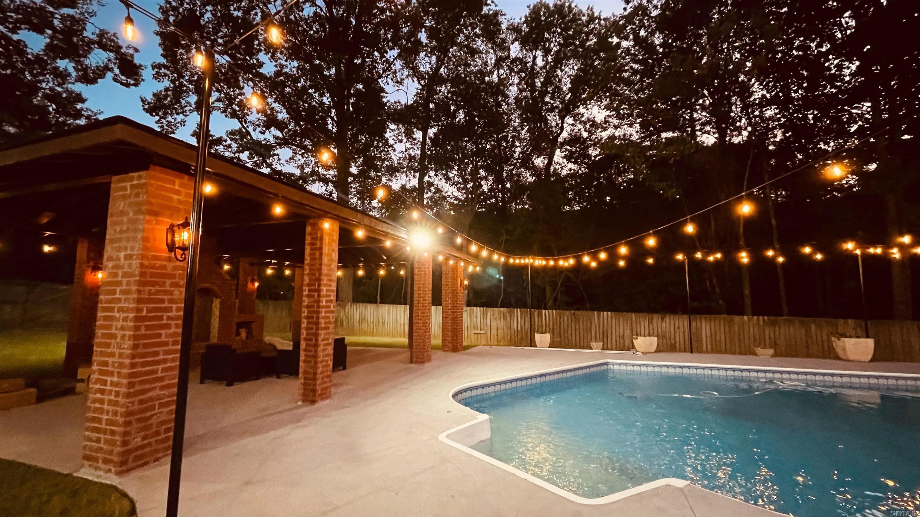 Chenal Ridge - Residential