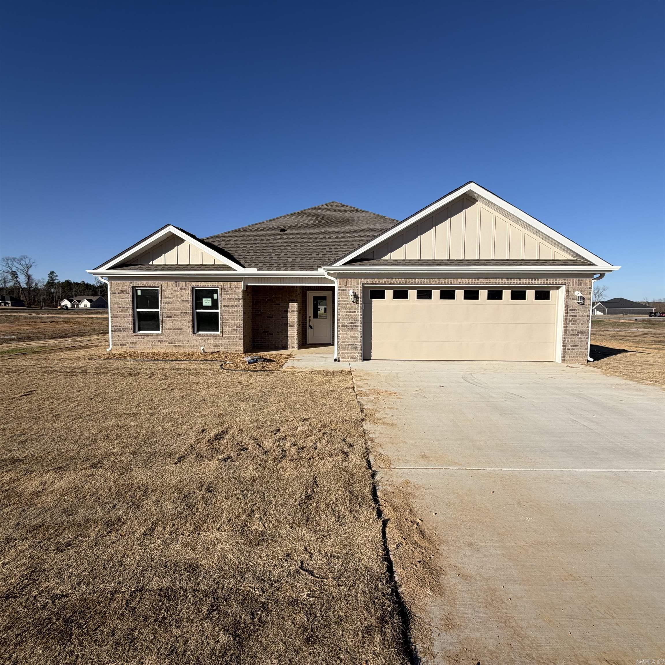 WINCHESTER ESTATES - Residential