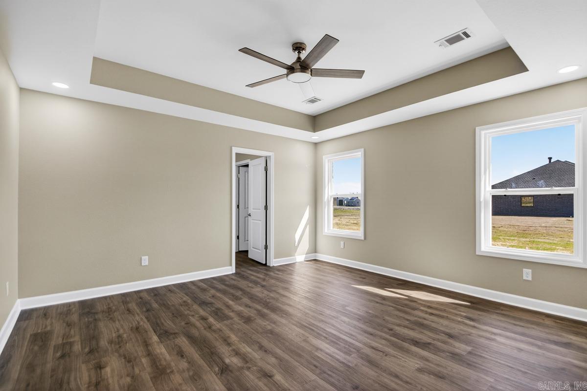 WINCHESTER ESTATES - Residential