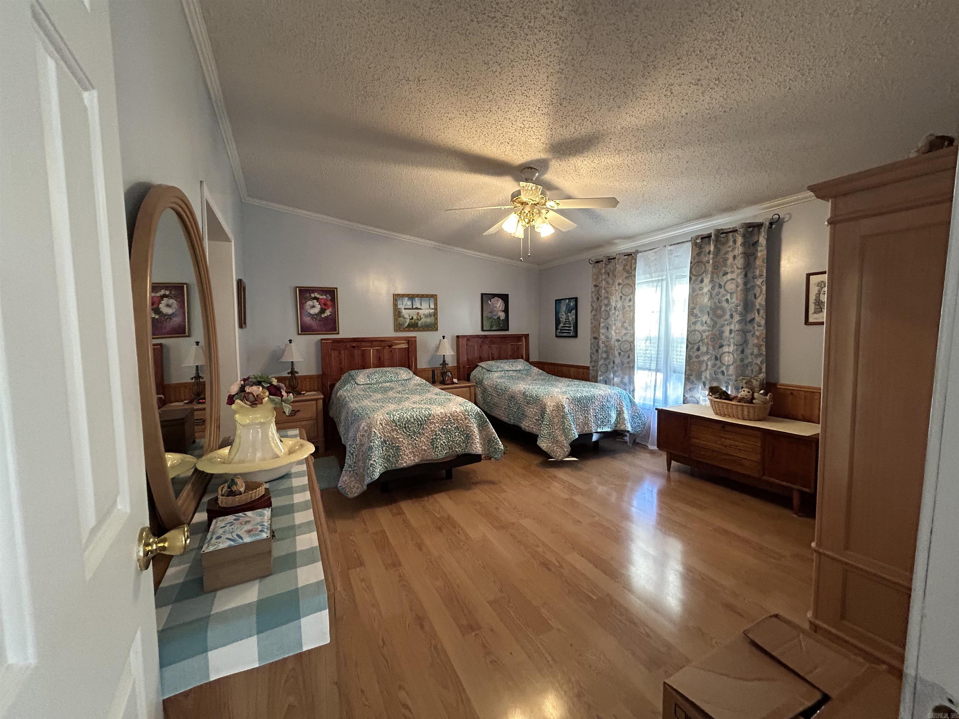 Mountain View - Residential