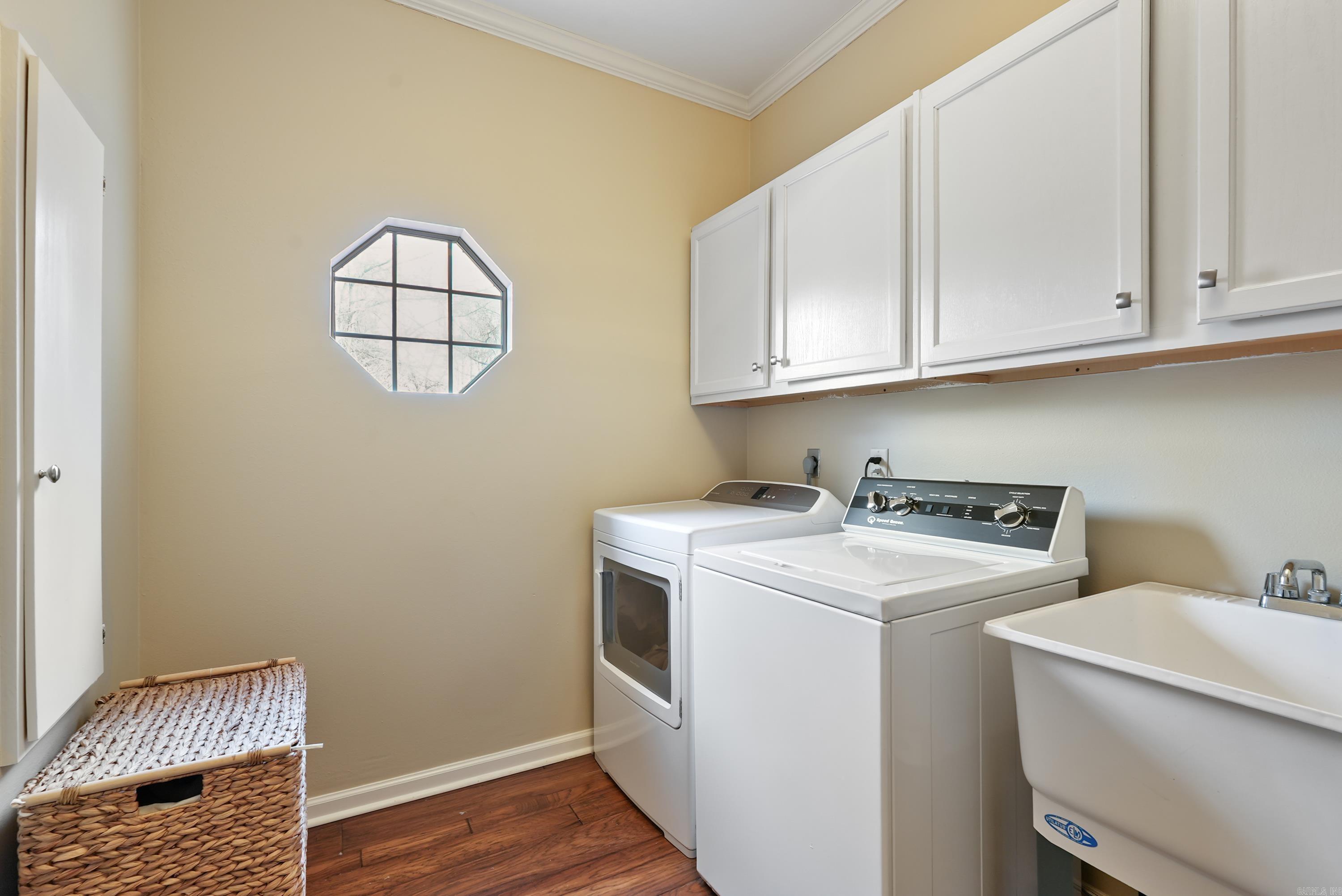 NESTLEWOOD EAST - Residential