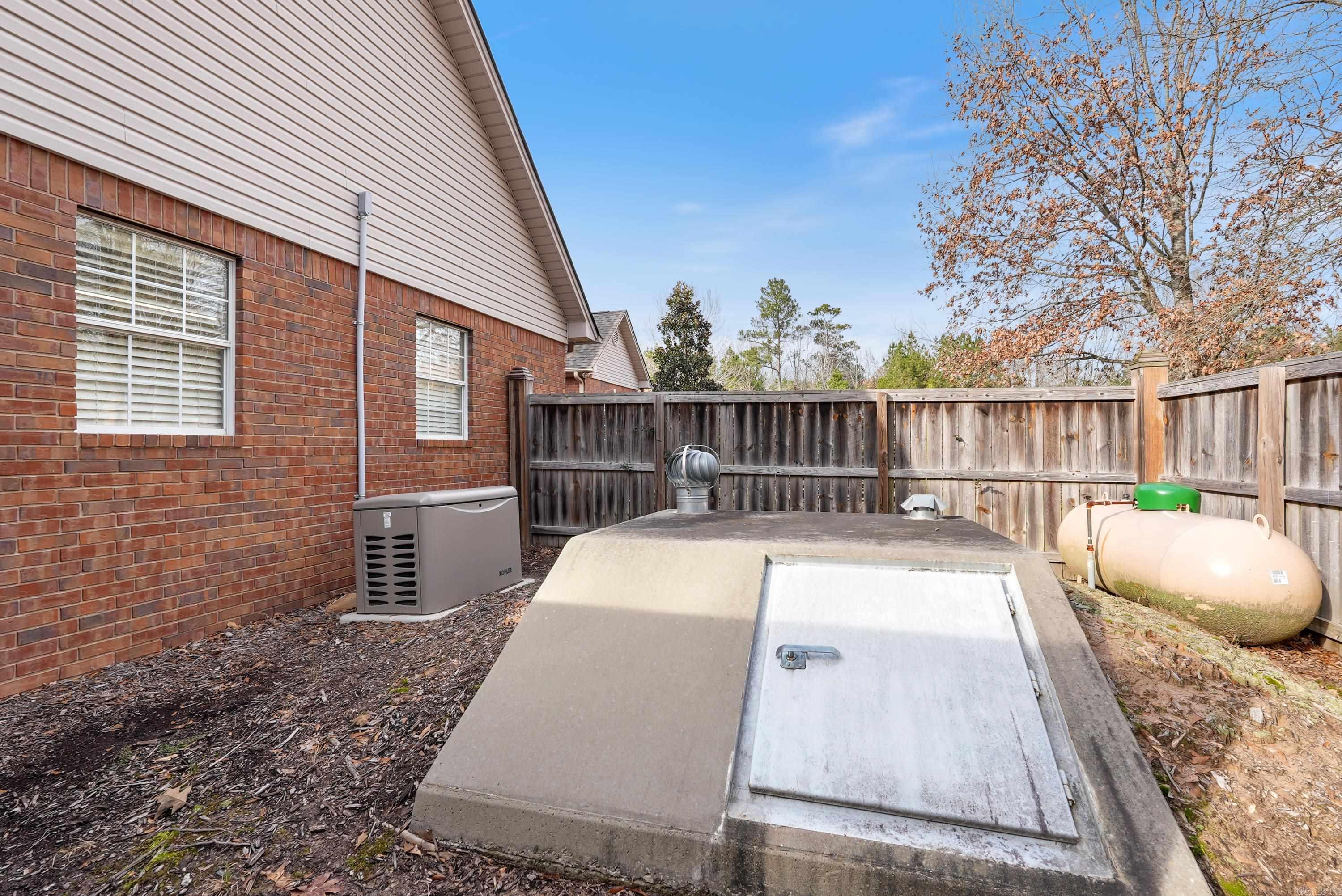 NESTLEWOOD EAST - Residential