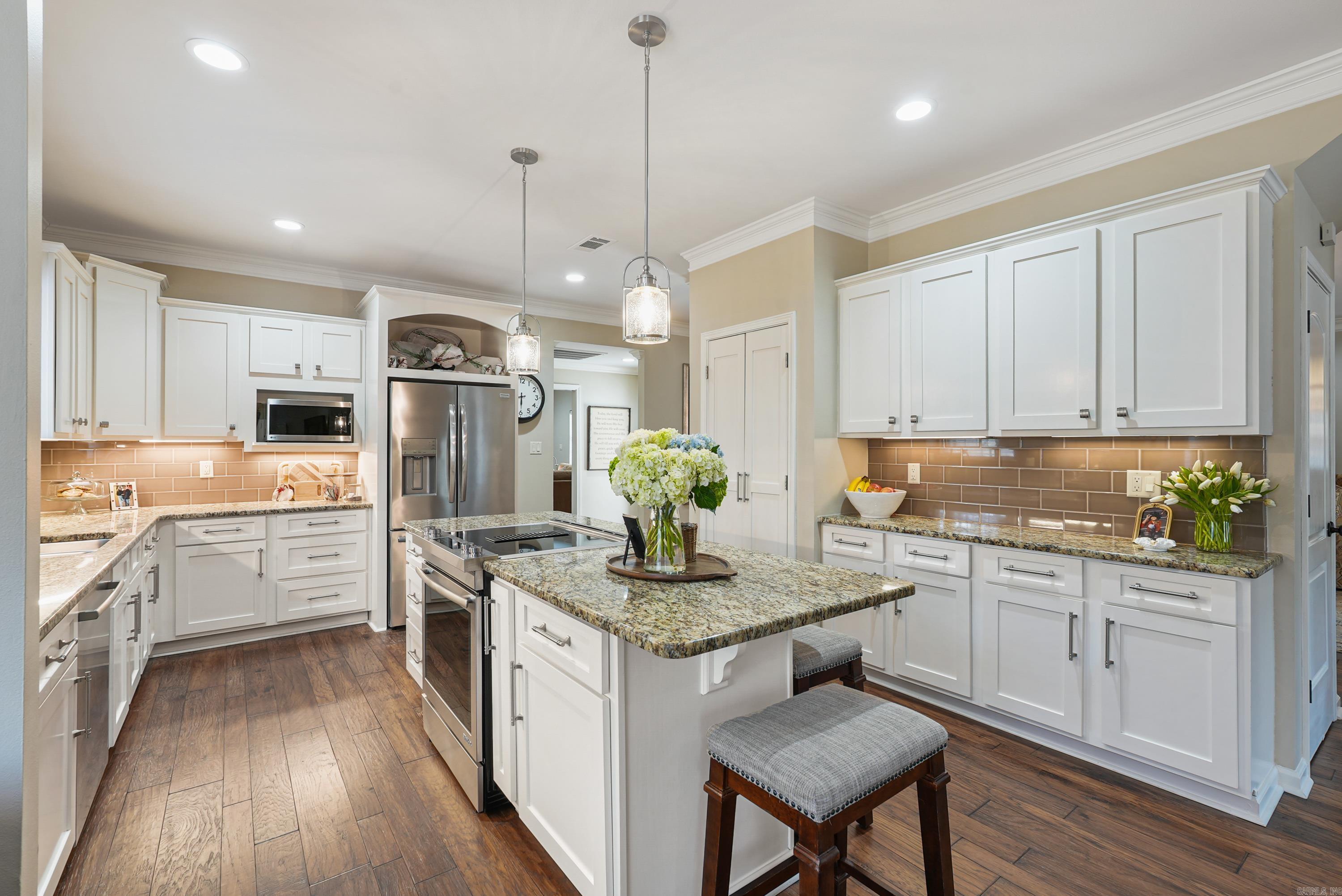 NESTLEWOOD EAST - Residential