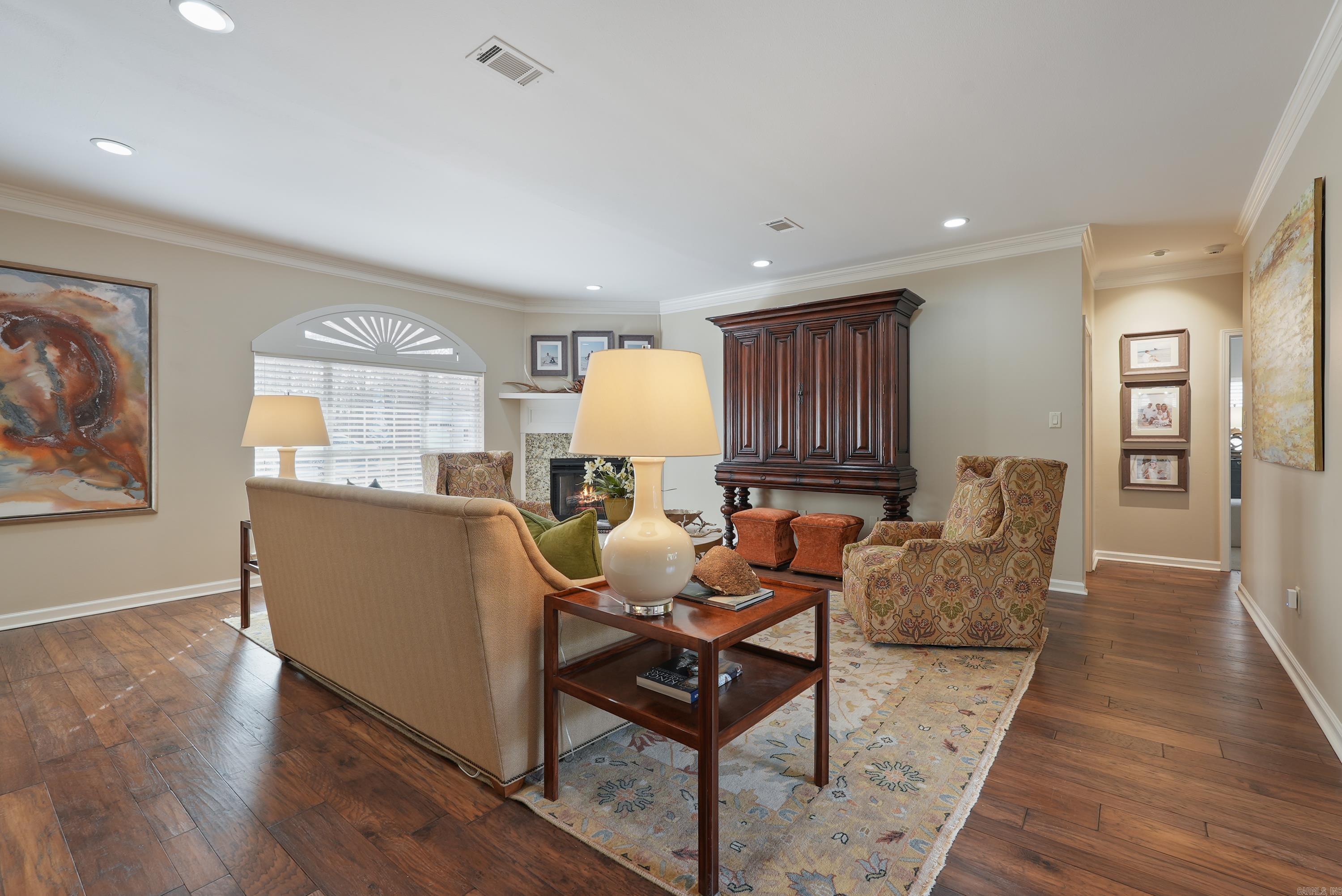 NESTLEWOOD EAST - Residential