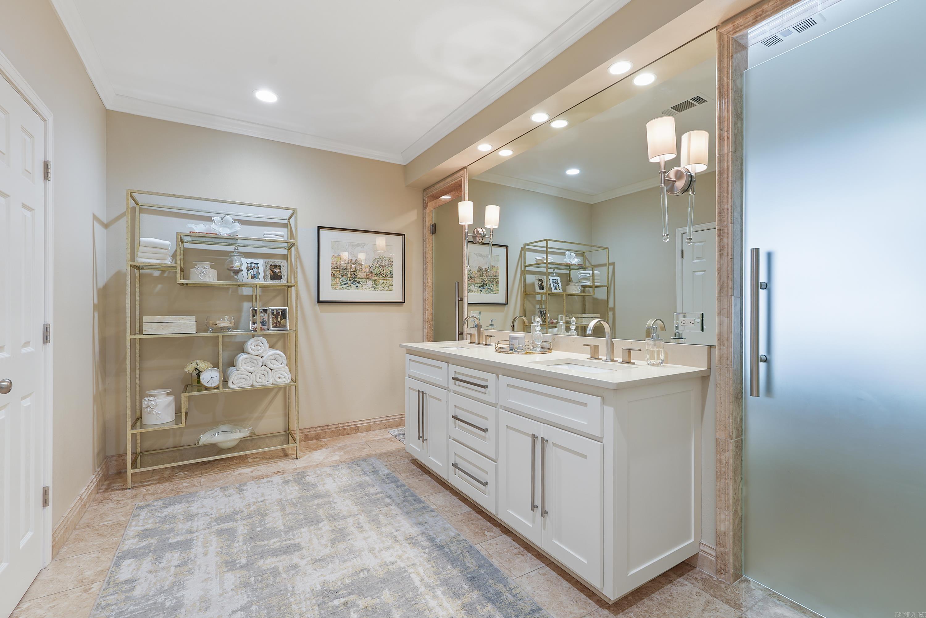 NESTLEWOOD EAST - Residential