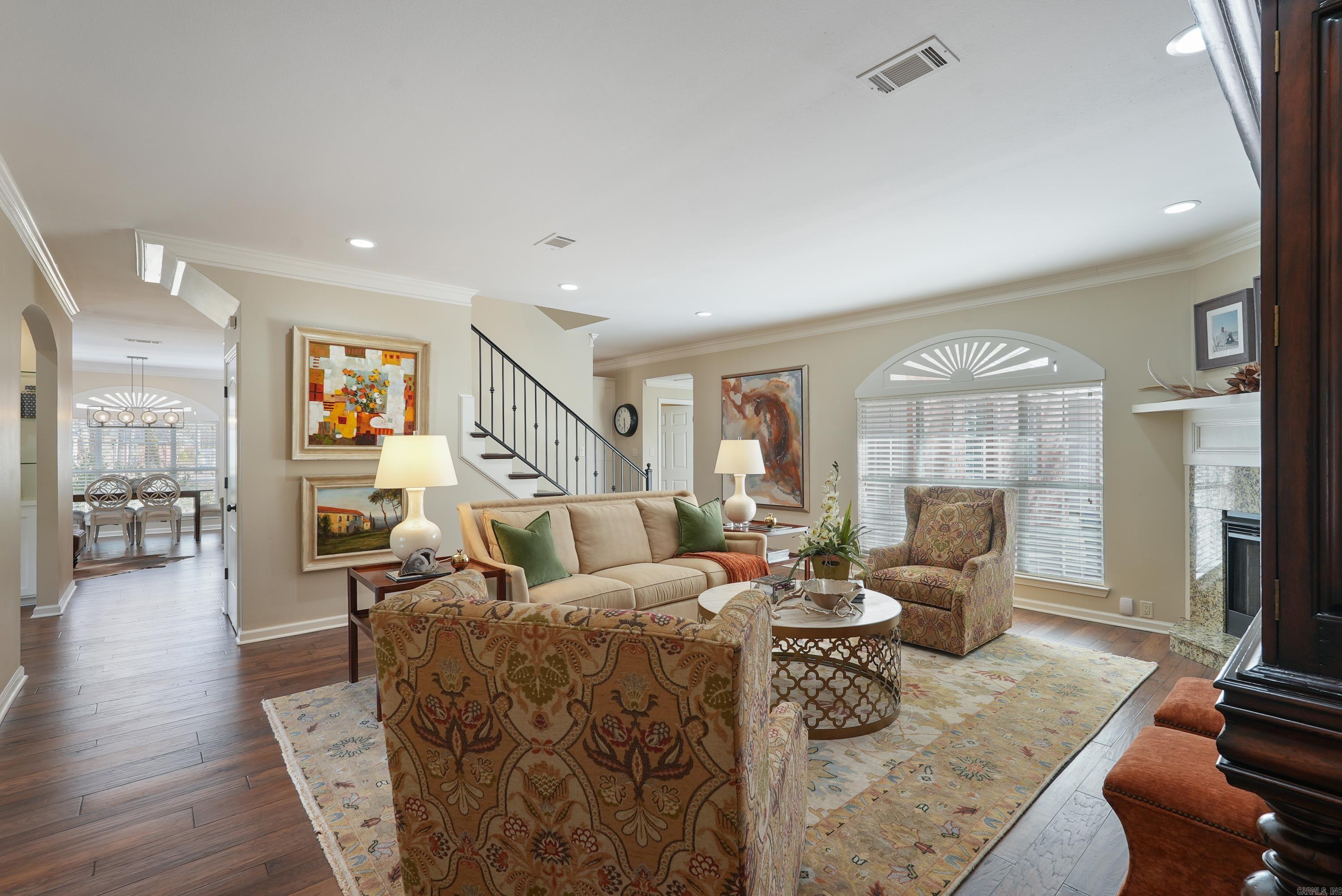 NESTLEWOOD EAST - Residential