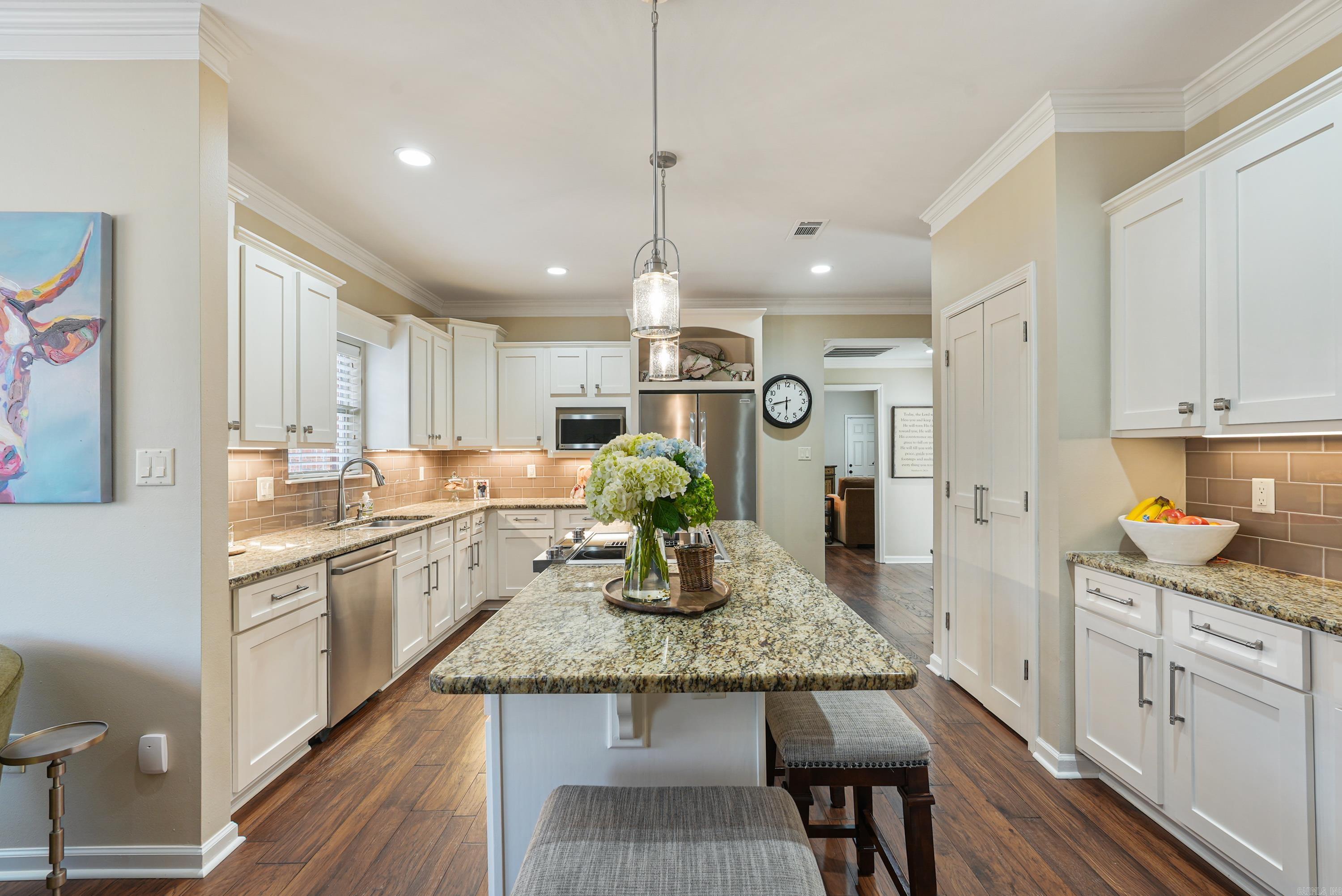 NESTLEWOOD EAST - Residential