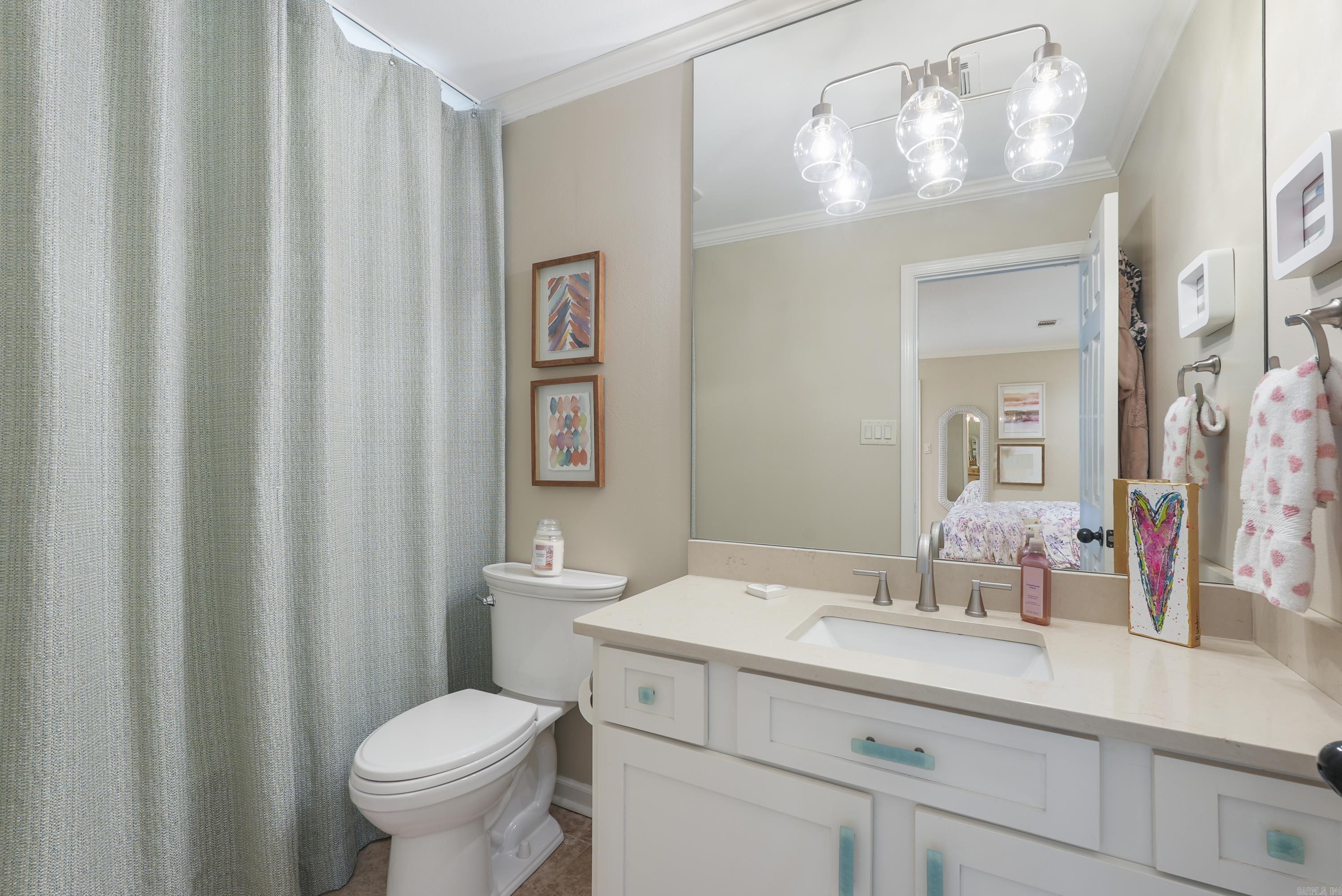 NESTLEWOOD EAST - Residential