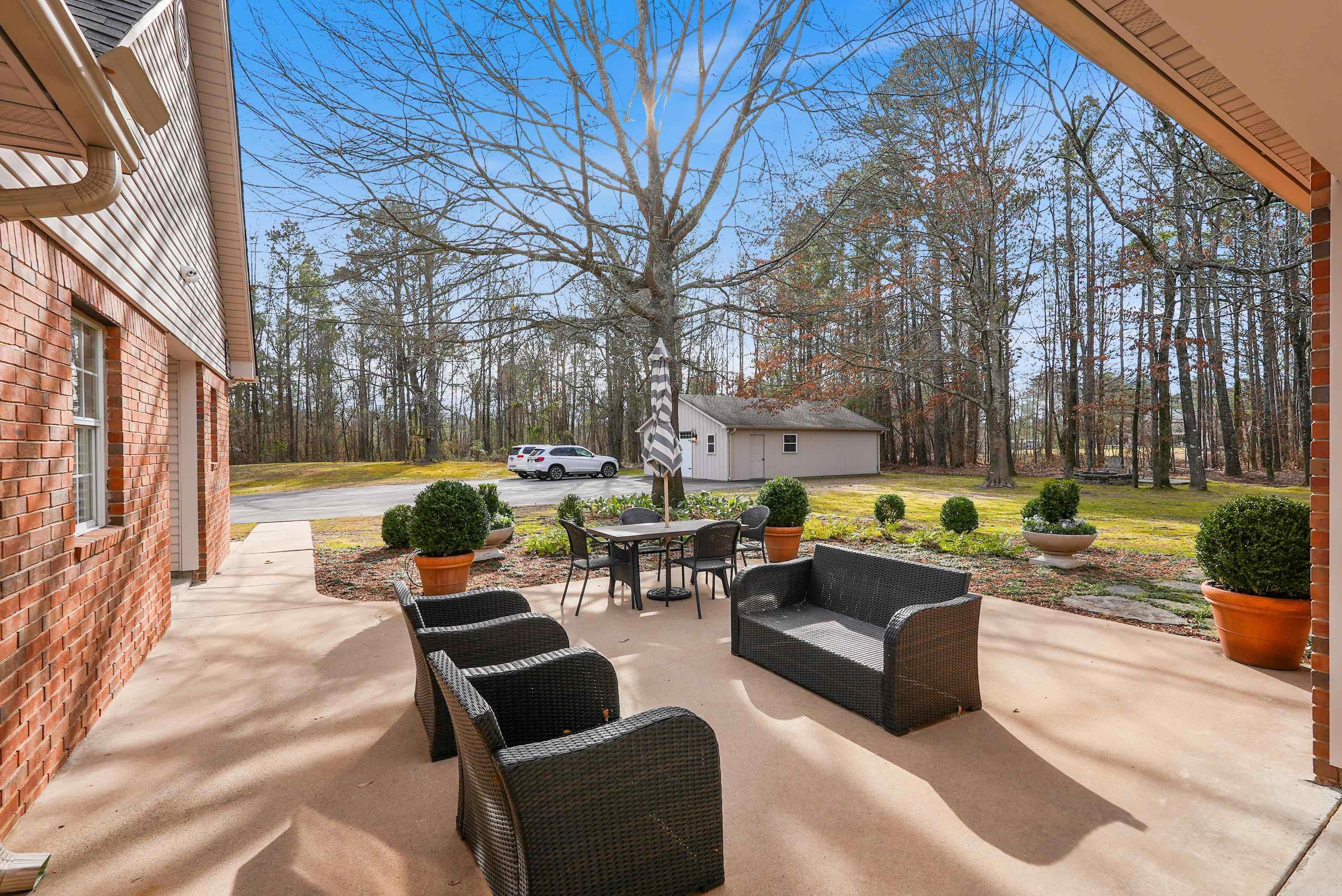 NESTLEWOOD EAST - Residential