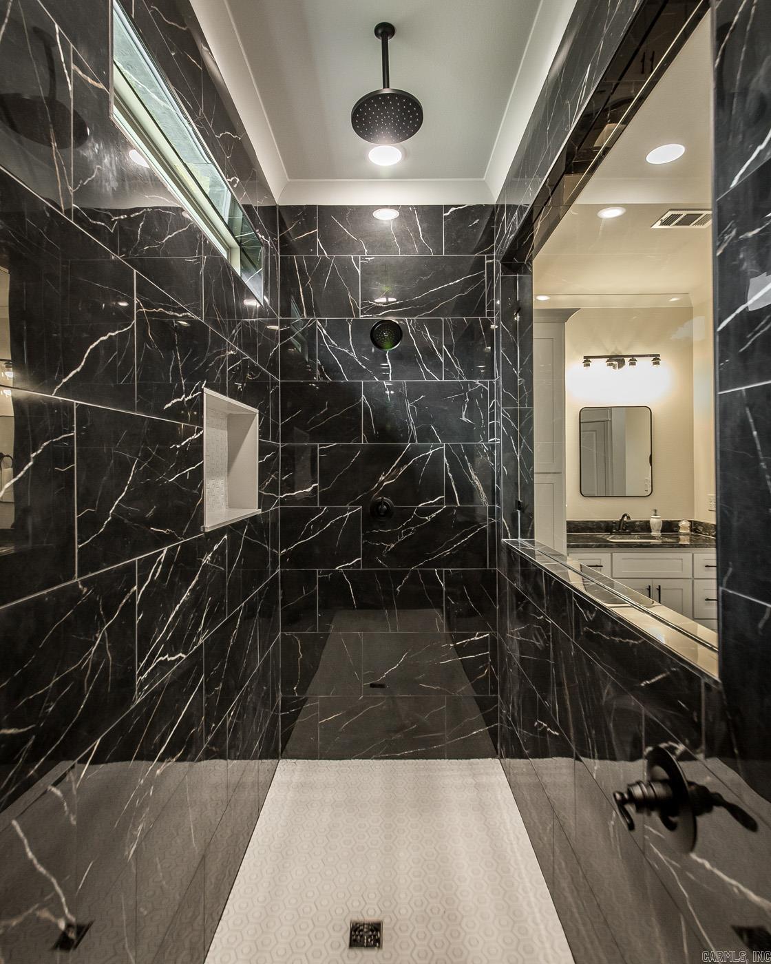 DENALI HEIGHTS - Residential