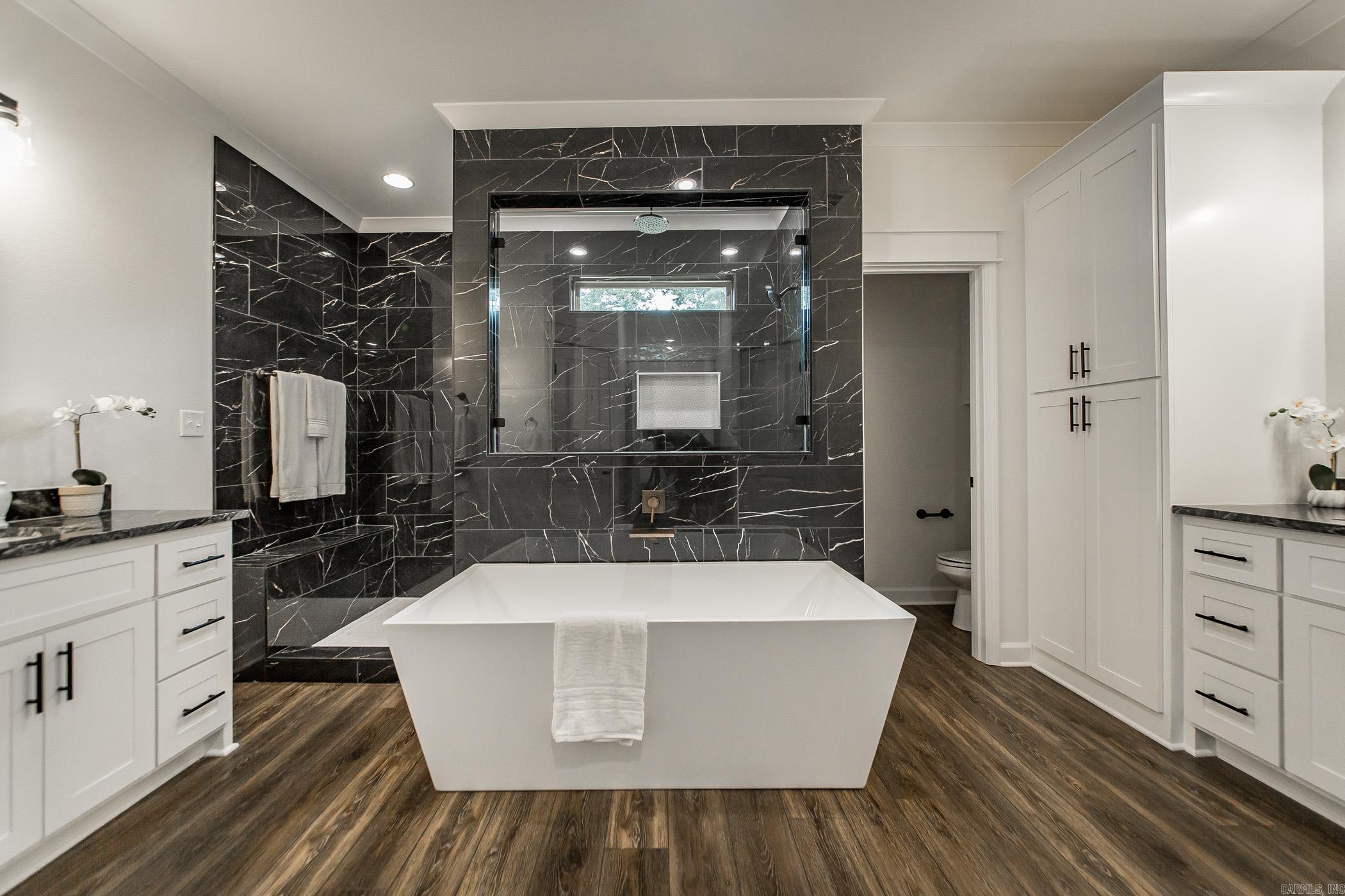 DENALI HEIGHTS - Residential