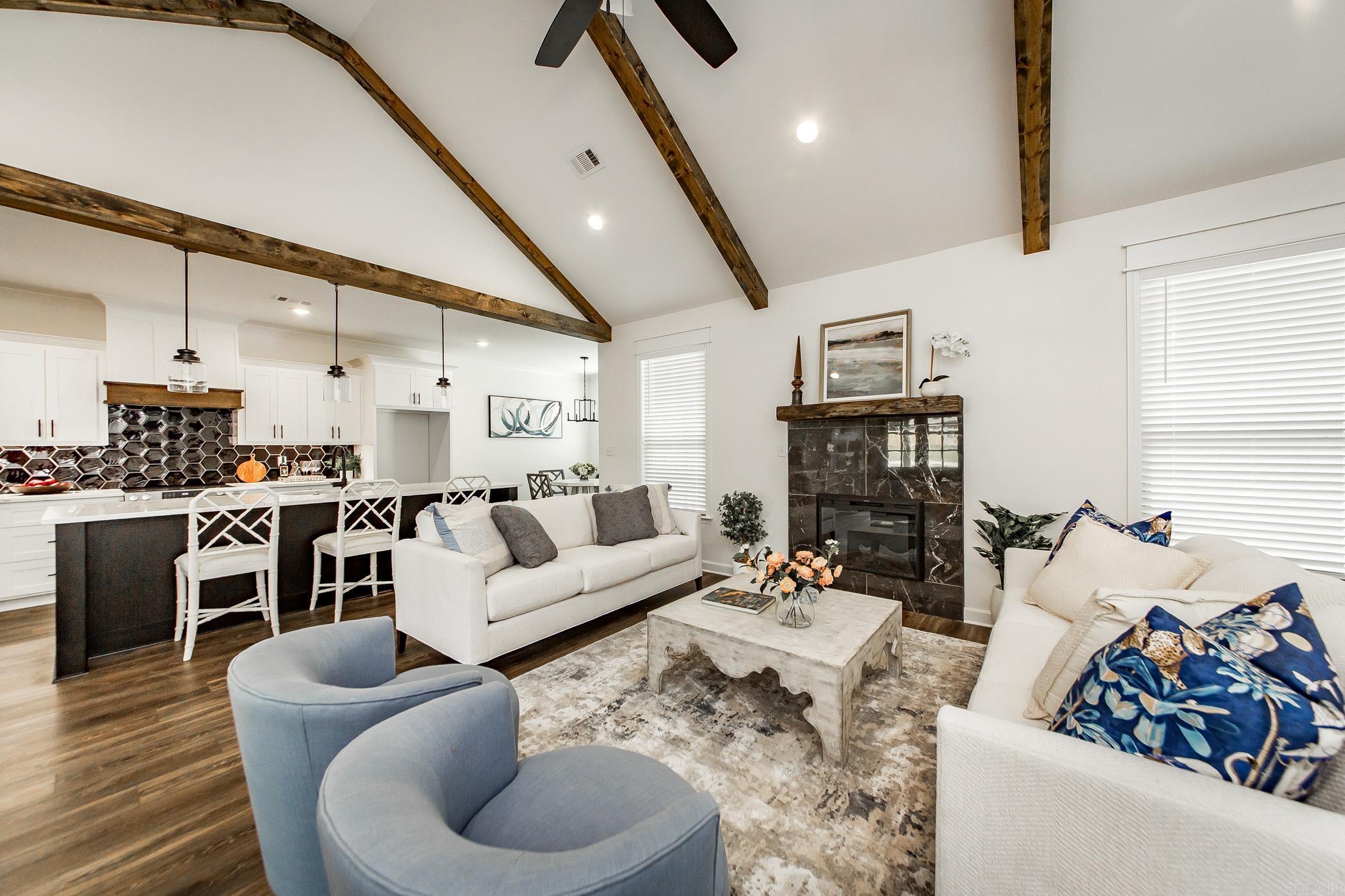 DENALI HEIGHTS - Residential