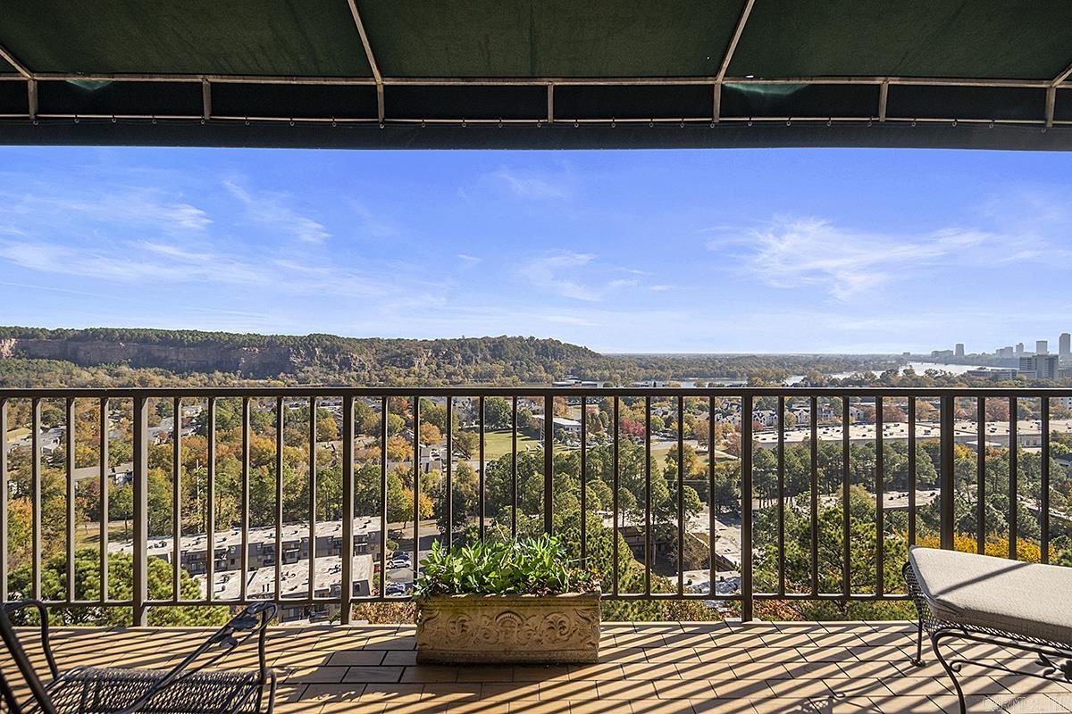 TREETOPS HPR - Residential