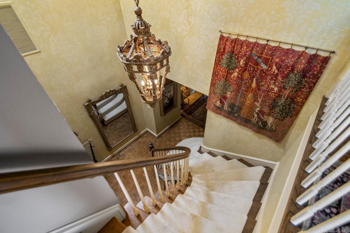 TREETOPS HPR - Residential