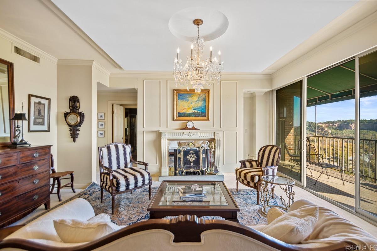 TREETOPS HPR - Residential