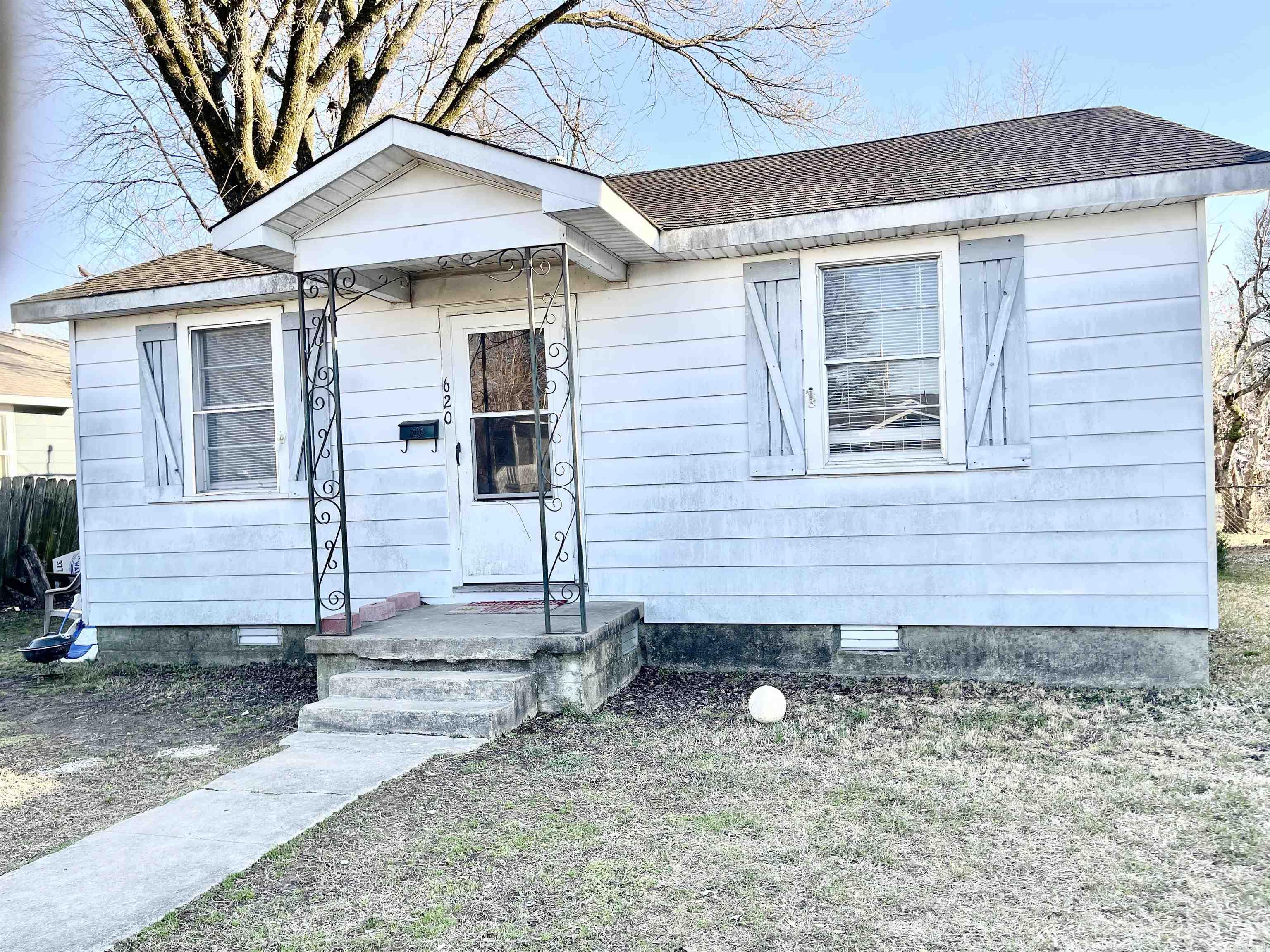 ATTENTION INVESTORS!! Charming single family home in NLR. 2 Bedrooms, 1 Bath, Living/Dining area. Gas cookstove. There is a dishwasher but it has never been connected. Laundry room. Good sized backyard with a building probably large enough for 2 cars but is used for storage. Great rental. Current tenant has been there 18-20 years and would like to stay if possible!