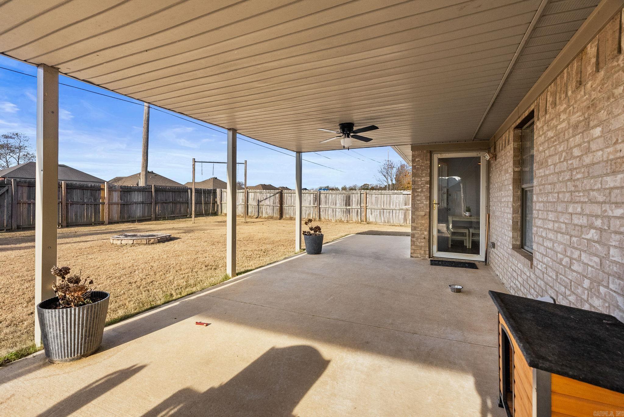 SPRING VALLEY - Residential