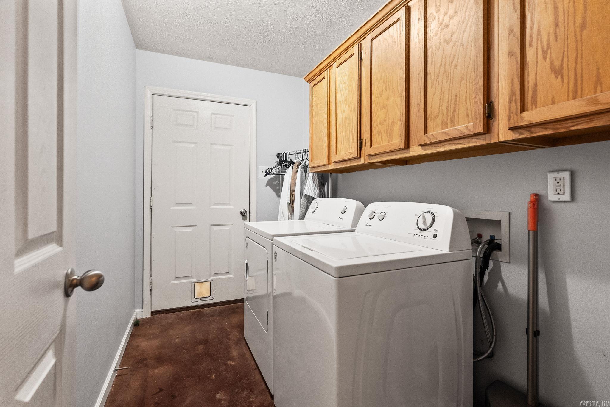 SPRING VALLEY - Residential