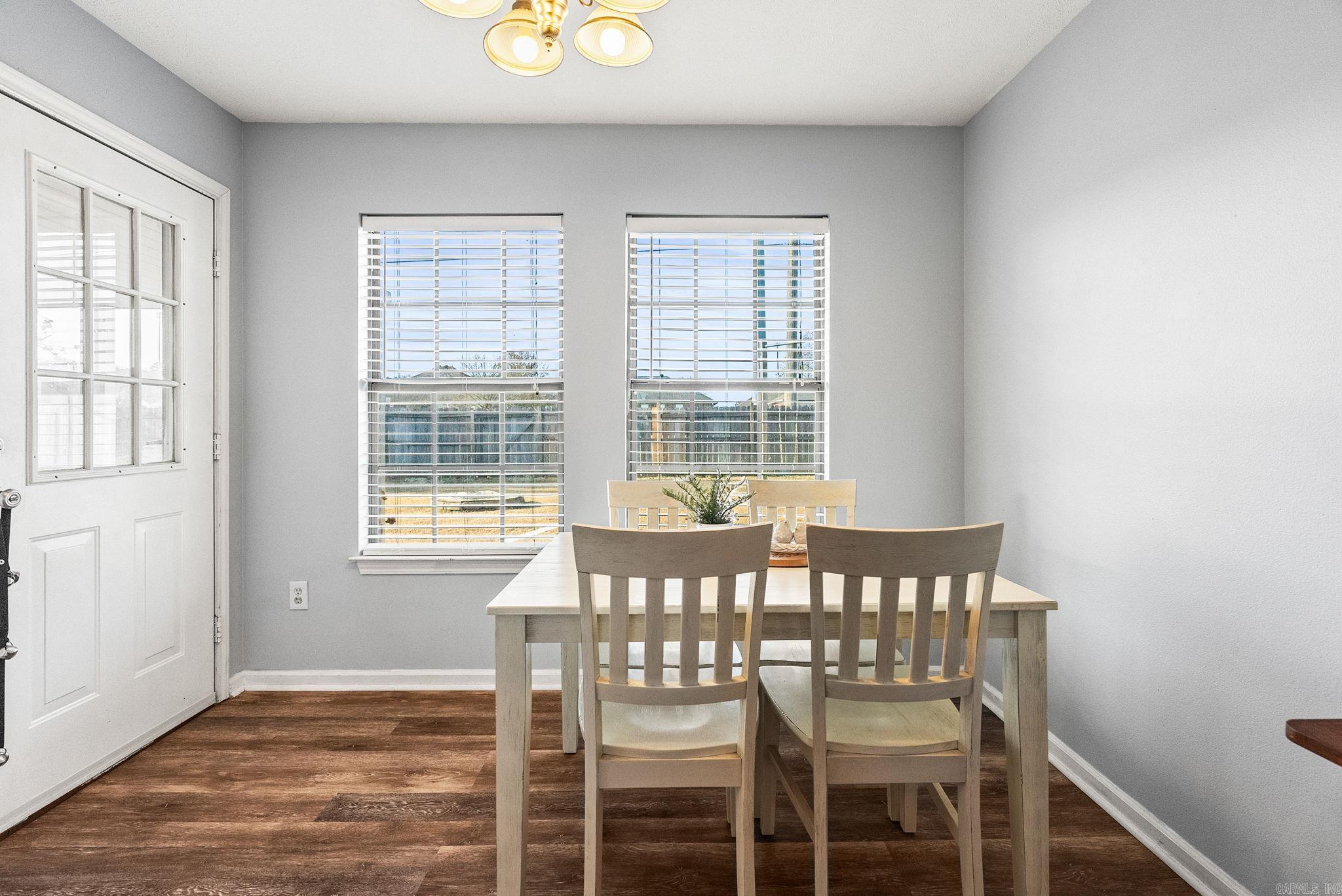 SPRING VALLEY - Residential