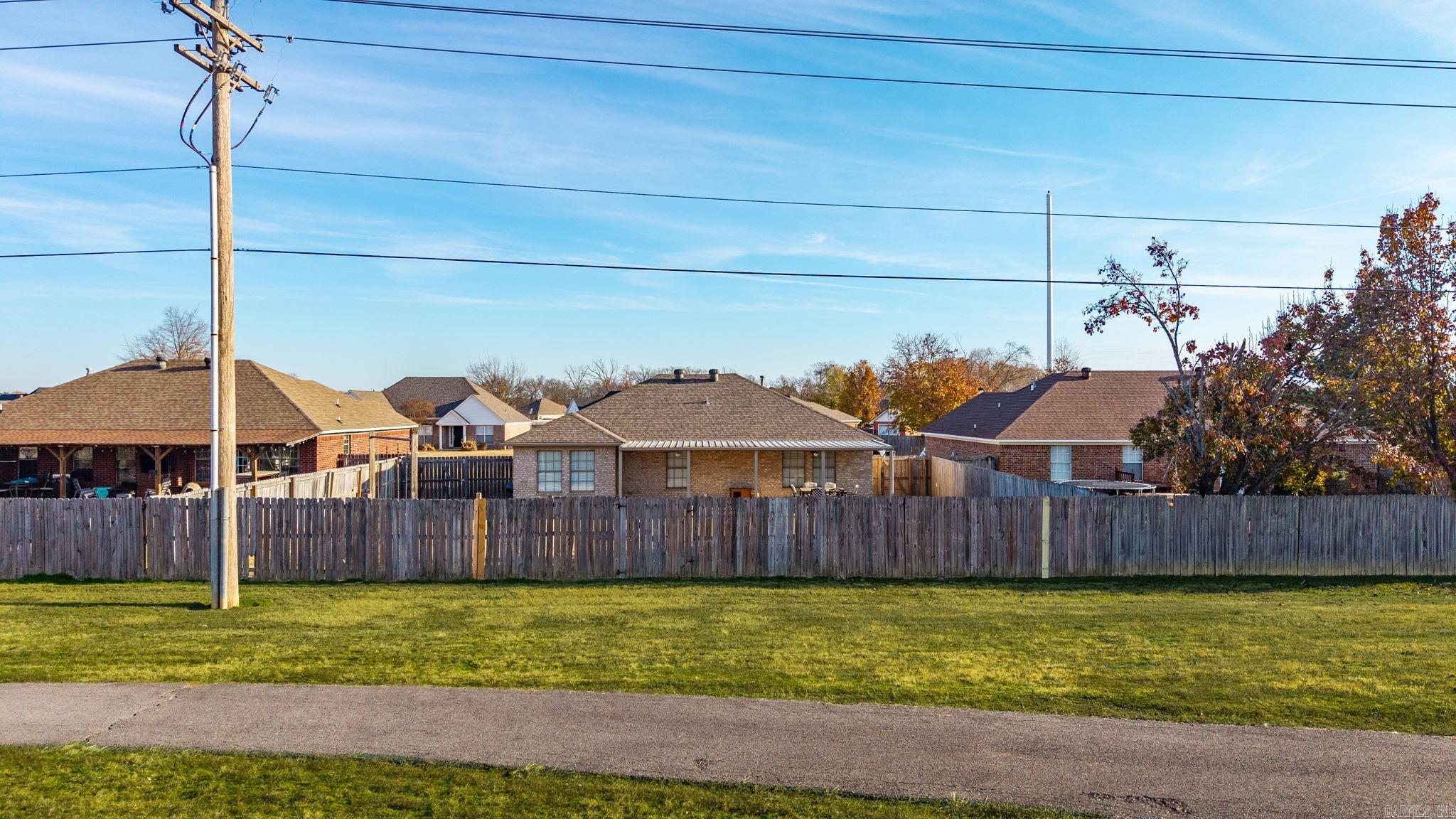 SPRING VALLEY - Residential