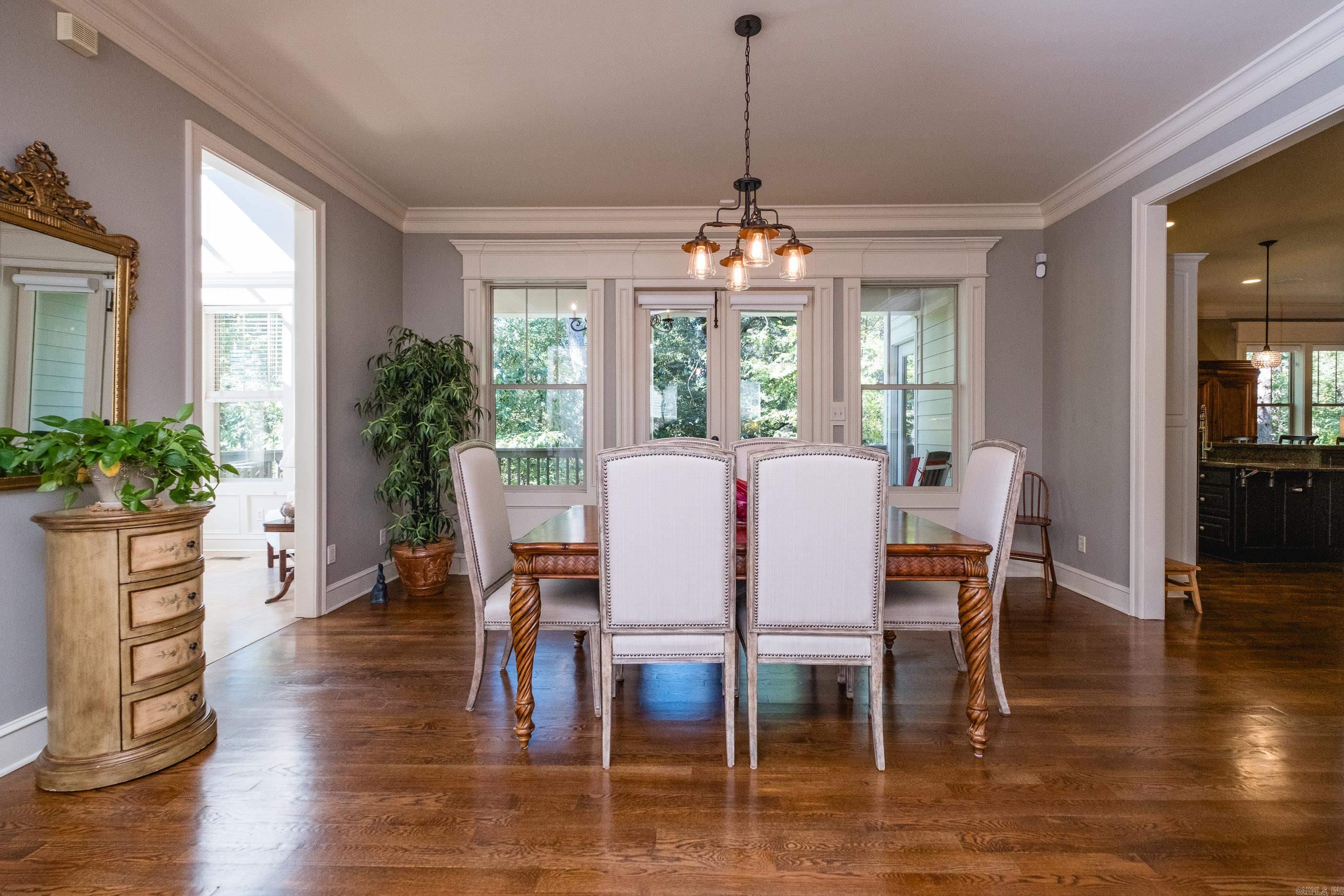 WOODLANDS EDGE - Residential