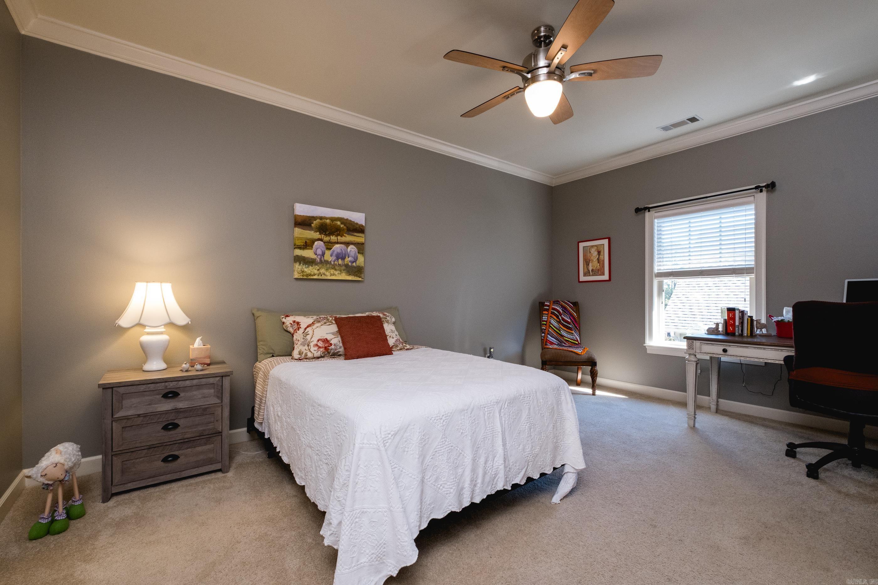 WOODLANDS EDGE - Residential