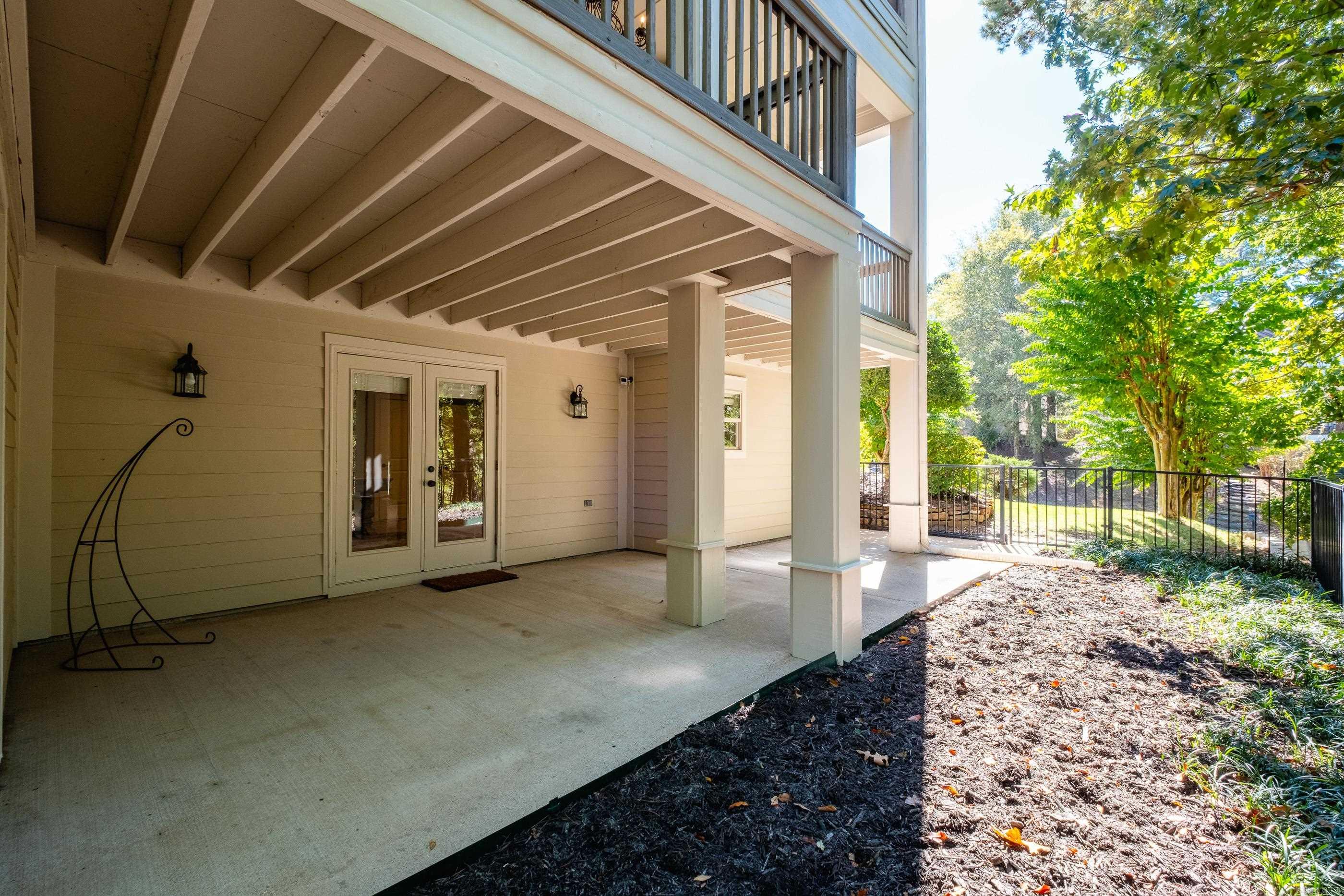 WOODLANDS EDGE - Residential