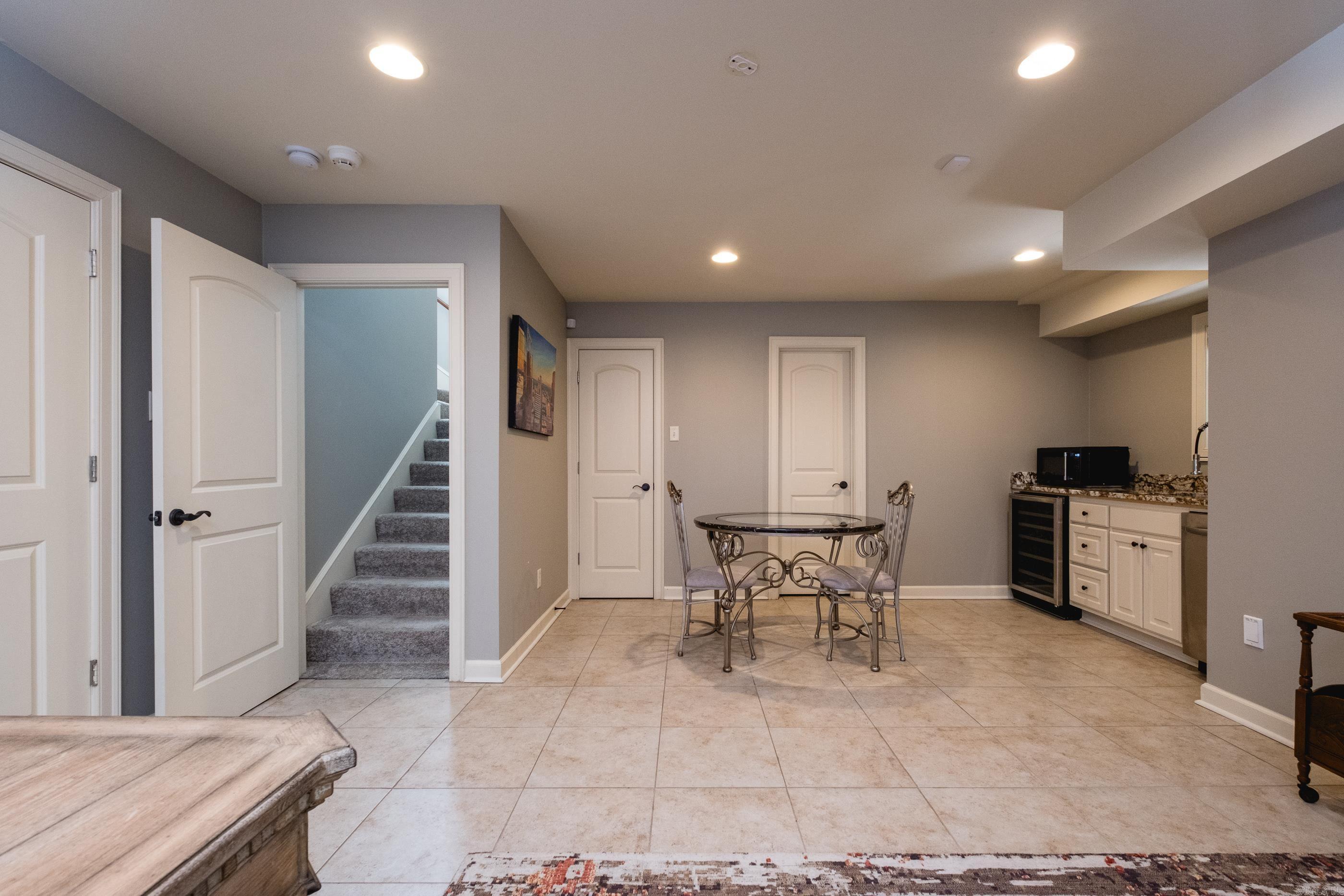 WOODLANDS EDGE - Residential