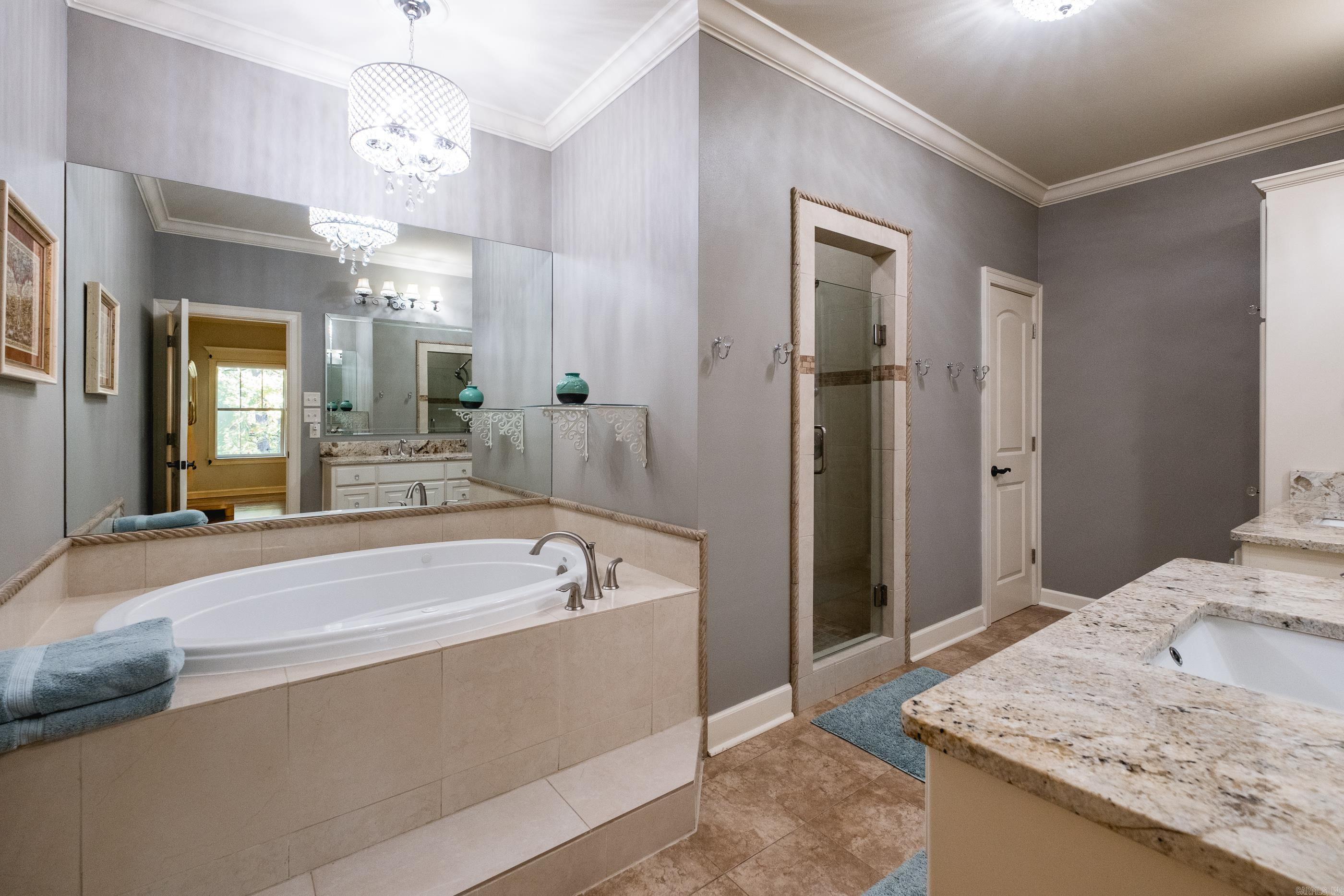 WOODLANDS EDGE - Residential