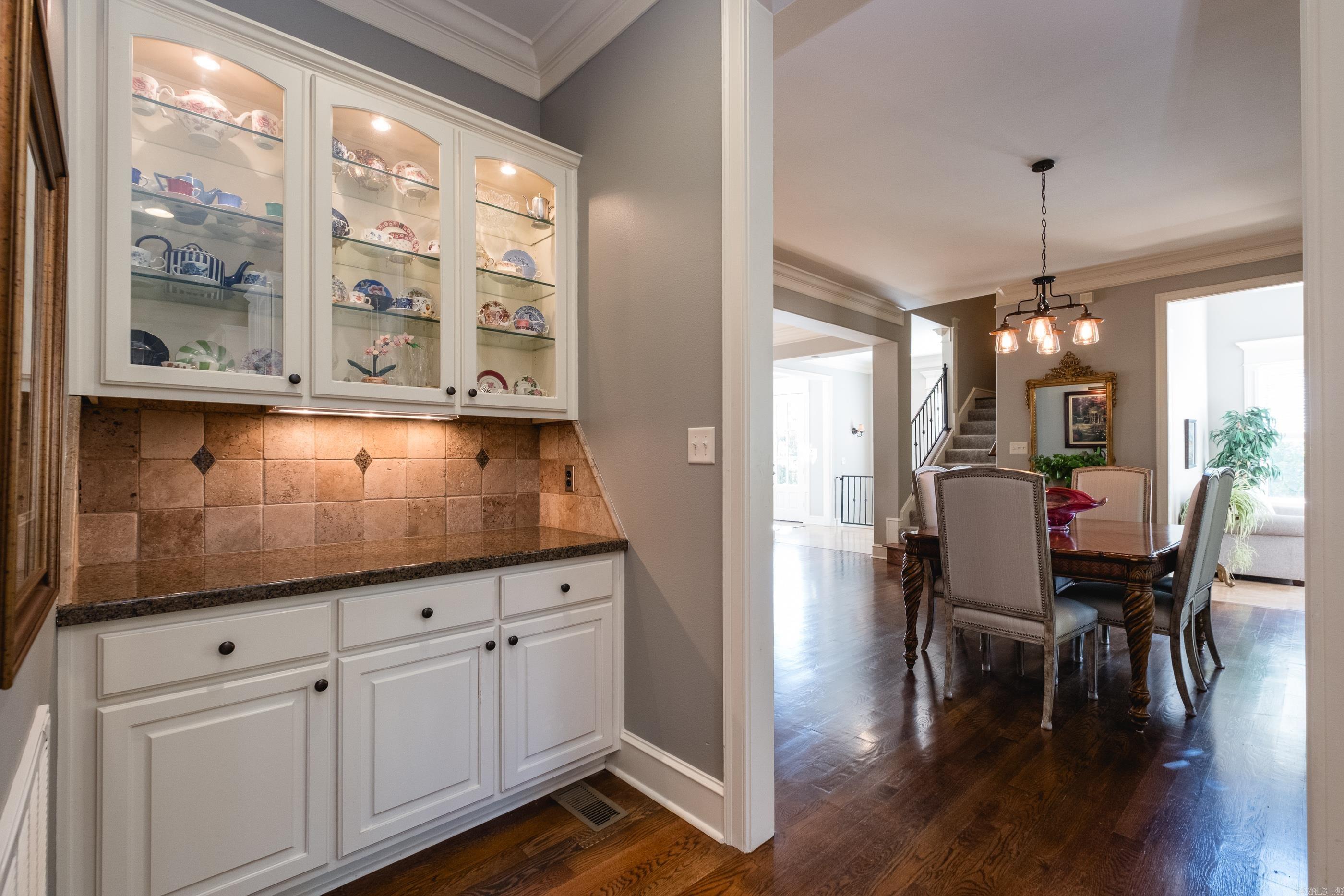 WOODLANDS EDGE - Residential
