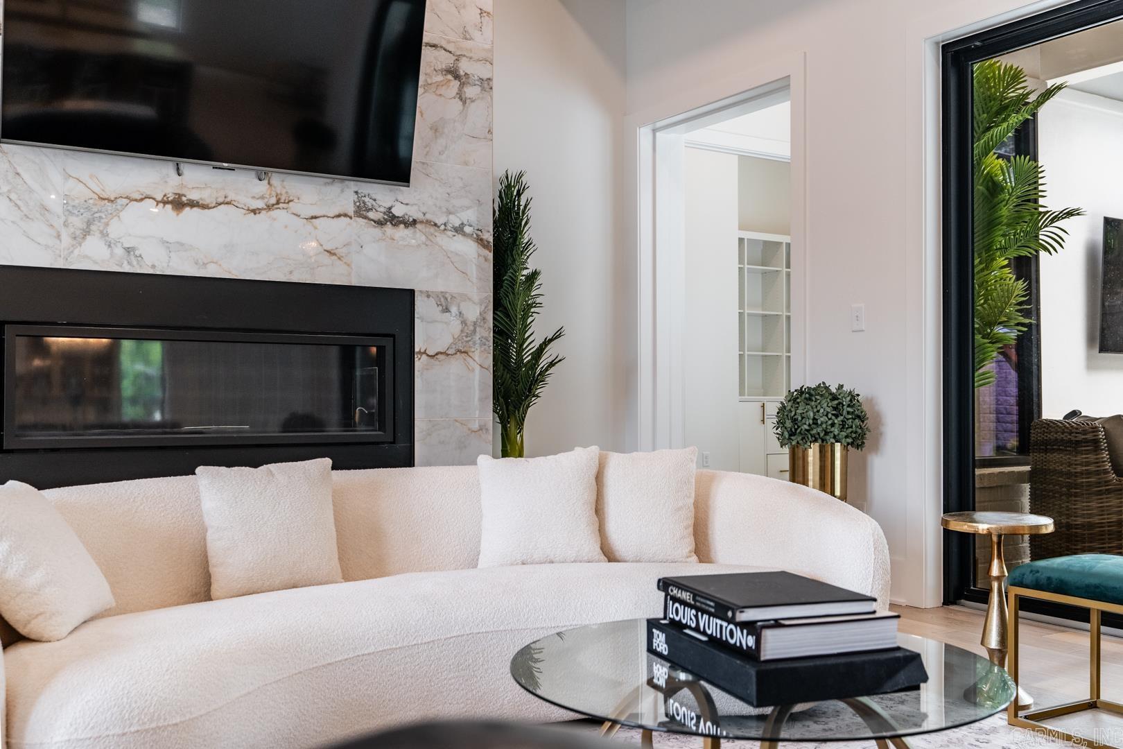 CHENAL VALLEY "FALSTONE COURT" - Residential
