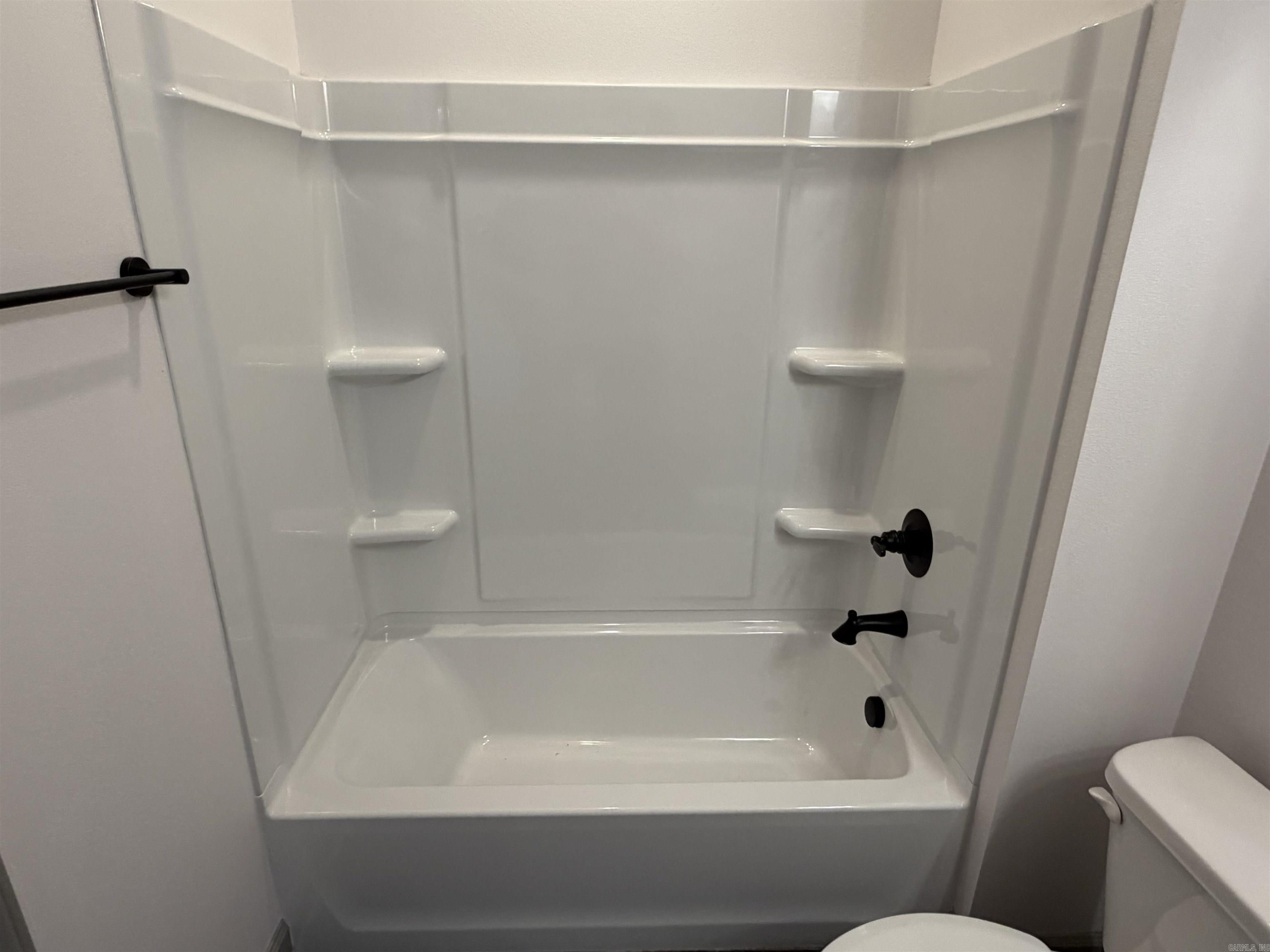 Hanger - Residential Lease