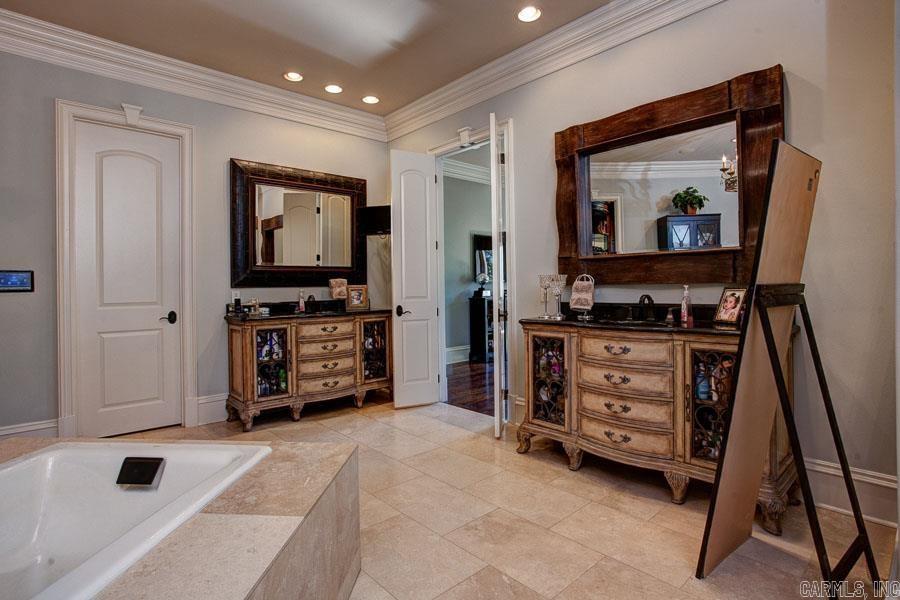 PARK HILL - Residential