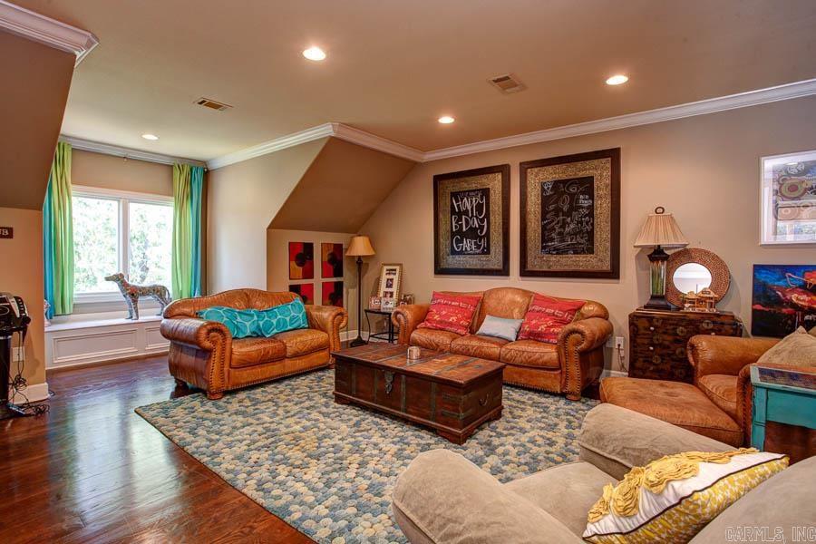 PARK HILL - Residential