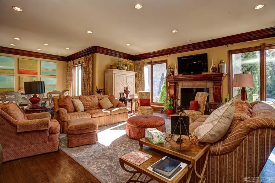 PARK HILL - Residential