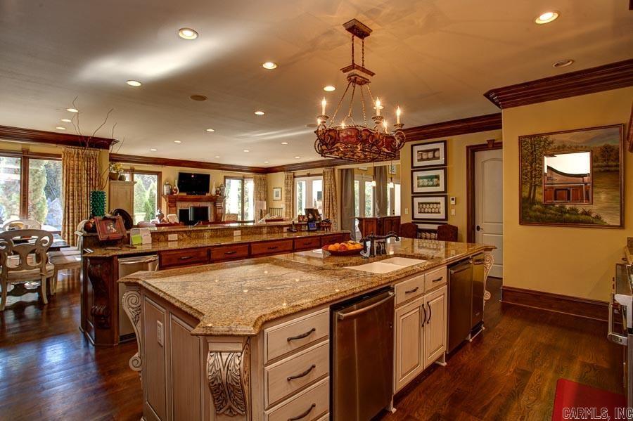 PARK HILL - Residential