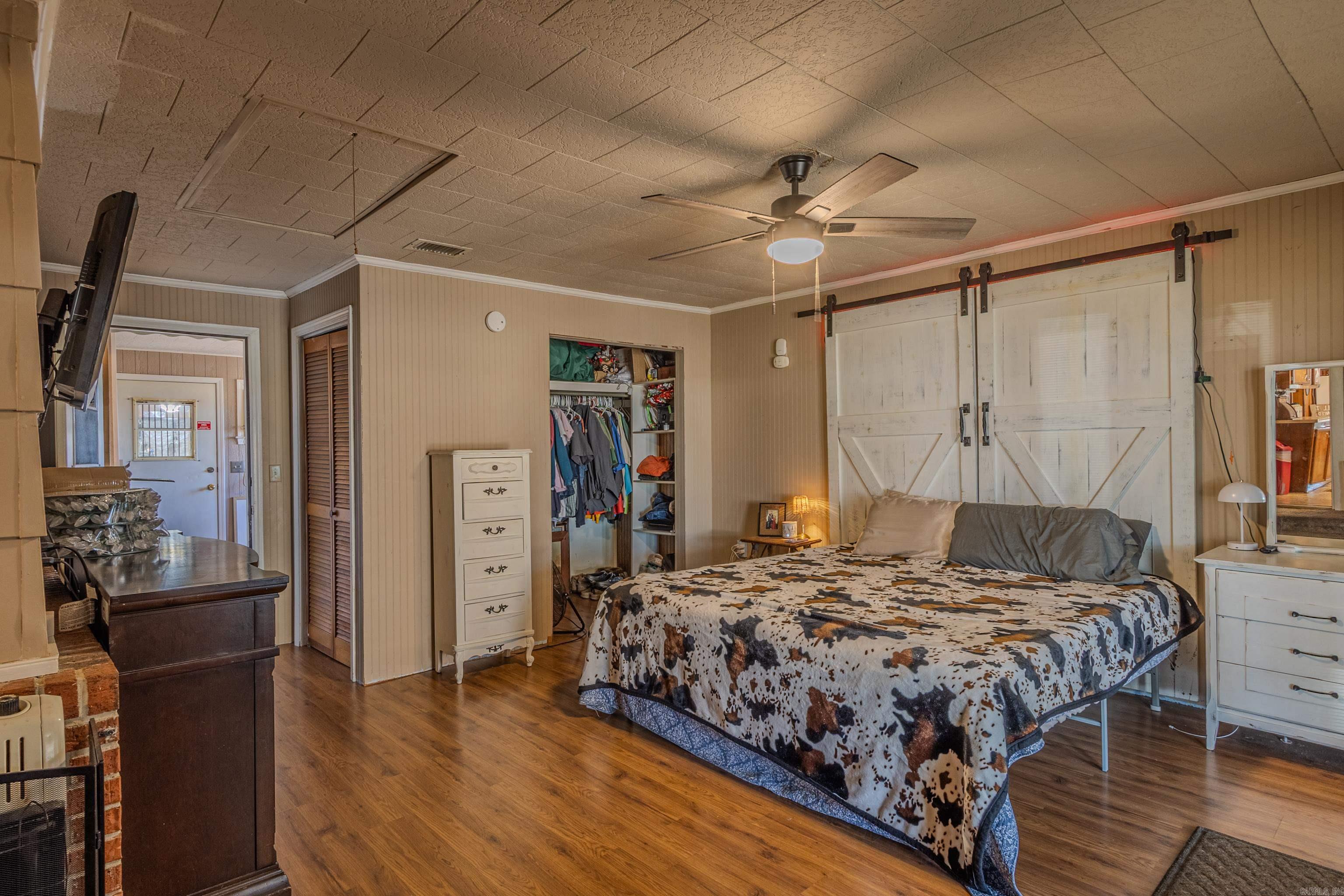 Crouch 2nd - Residential