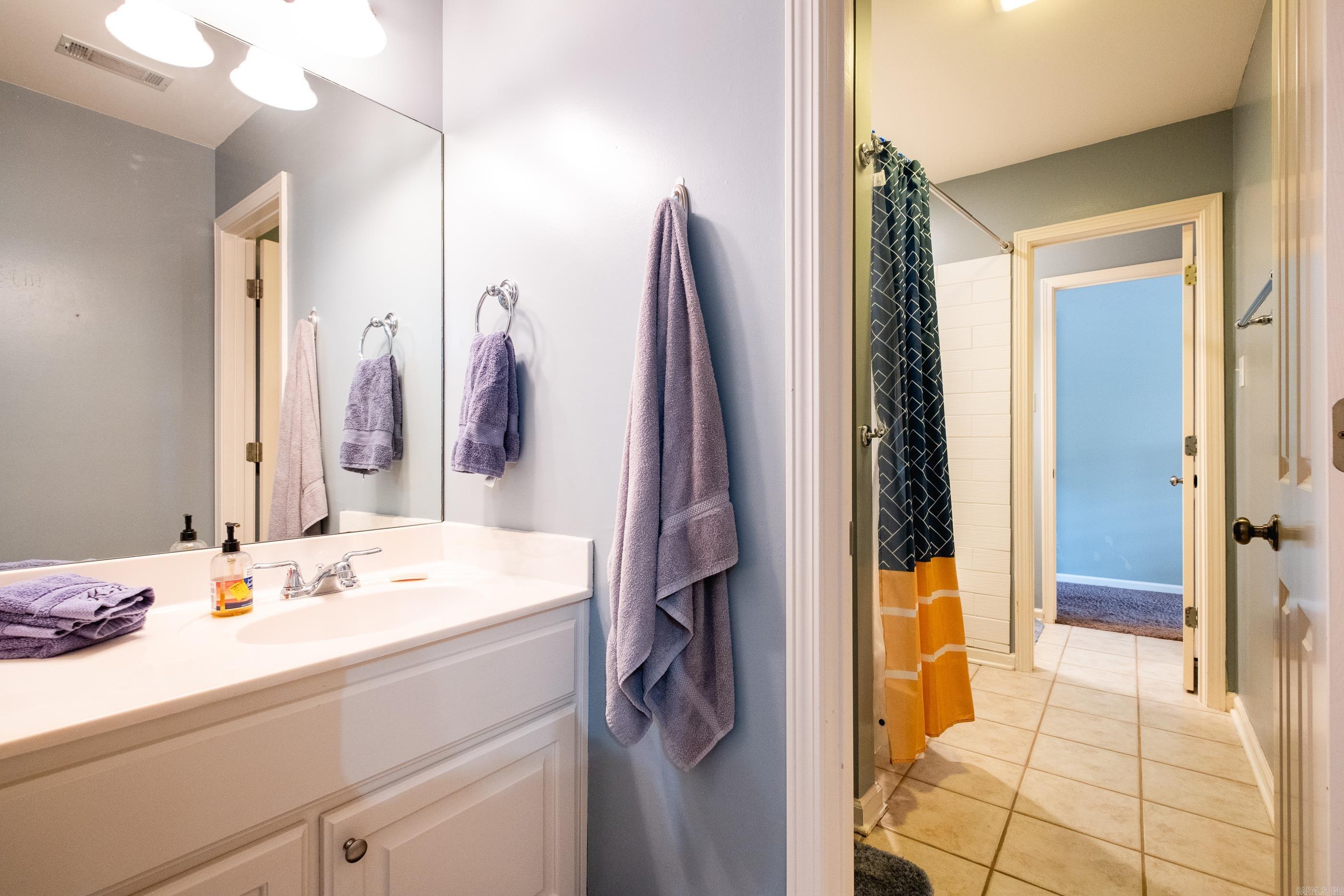 PALISADES HEIGHTS - Residential