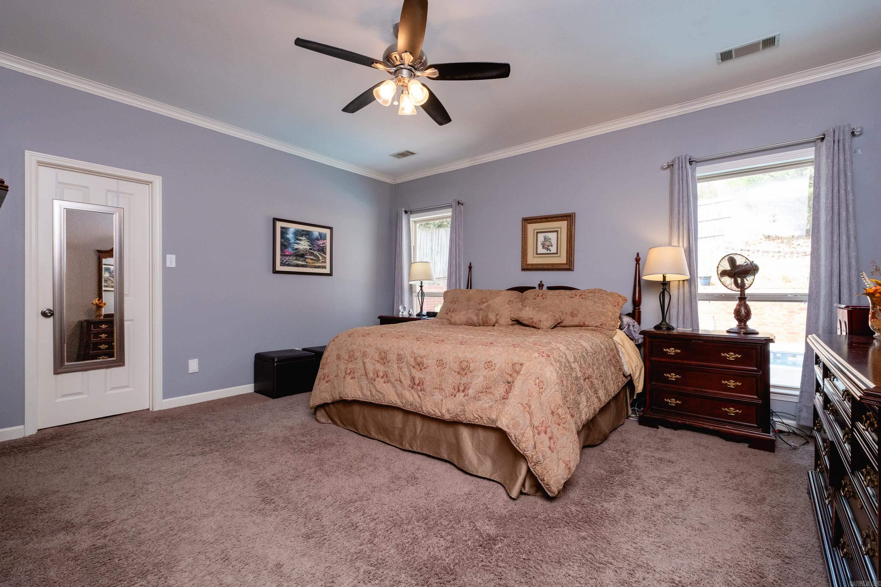 PALISADES HEIGHTS - Residential